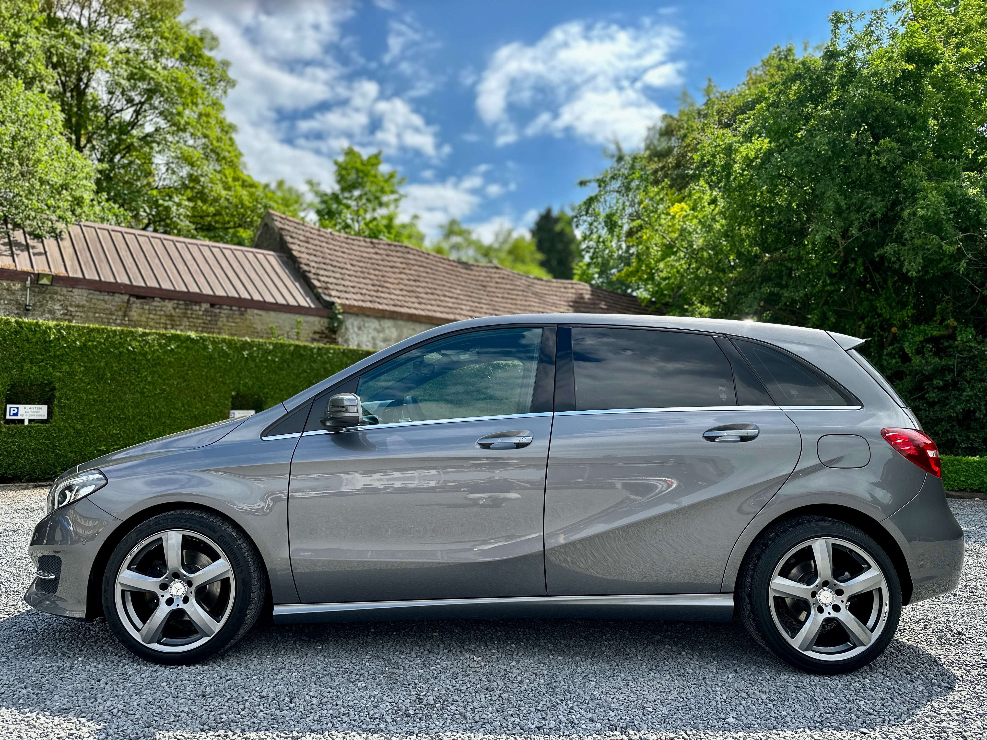 Mercedes-Benz B 180 1.6 Business Line Automaat / VERW. ZETELS / SENSOREN V&A