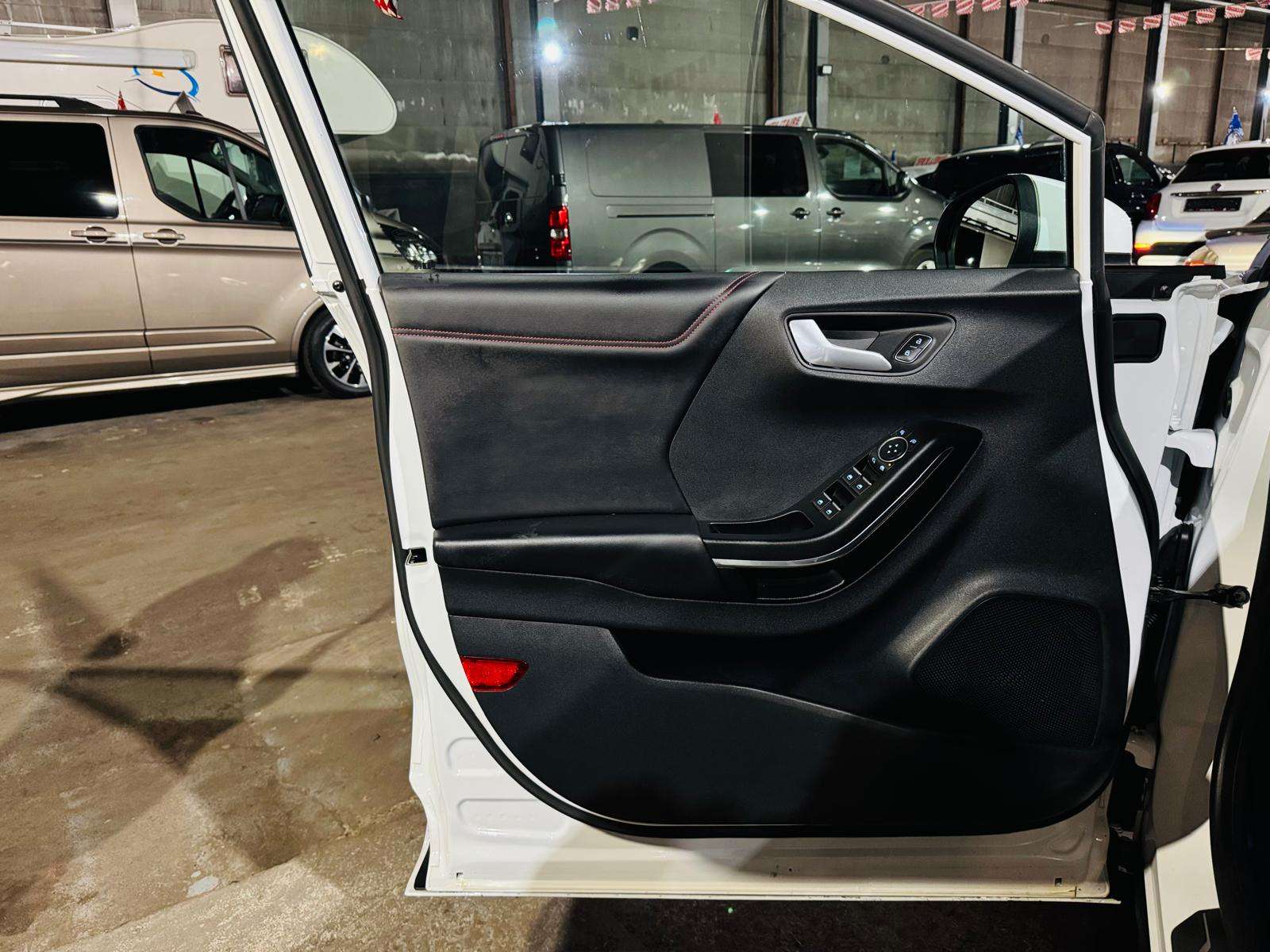 Ford Puma 1.5 TDCi ST-Line CarPlay Cockpit Cuir Caméra B&O