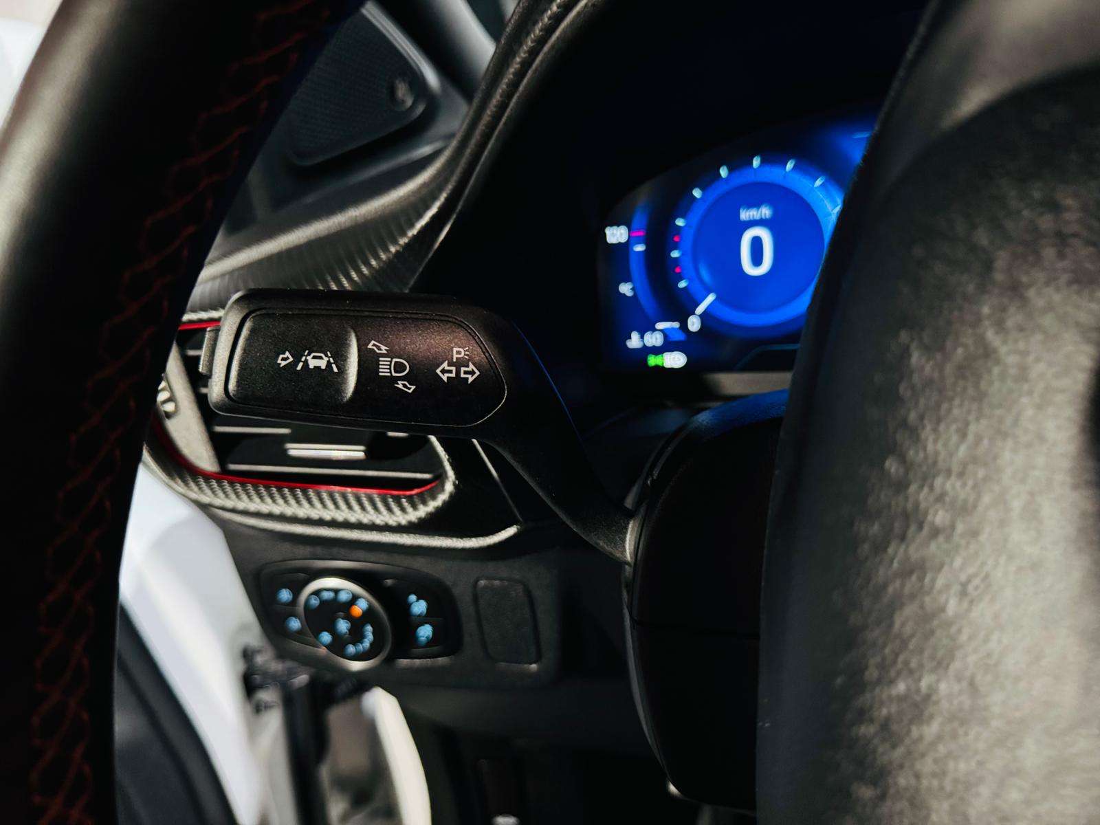 Ford Puma 1.5 TDCi ST-Line CarPlay Cockpit Cuir Caméra B&O