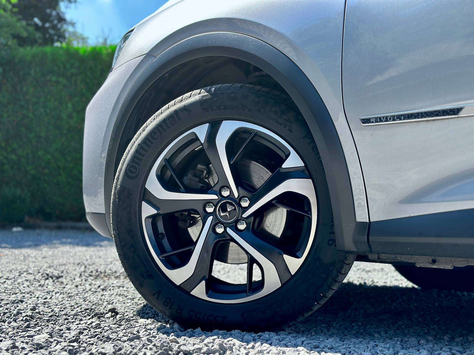 DS Automobiles DS 7 Crossback 1.5  HDi Performance Line / FOCAL SOUND / CARPLAY / PANO / 360° CAM