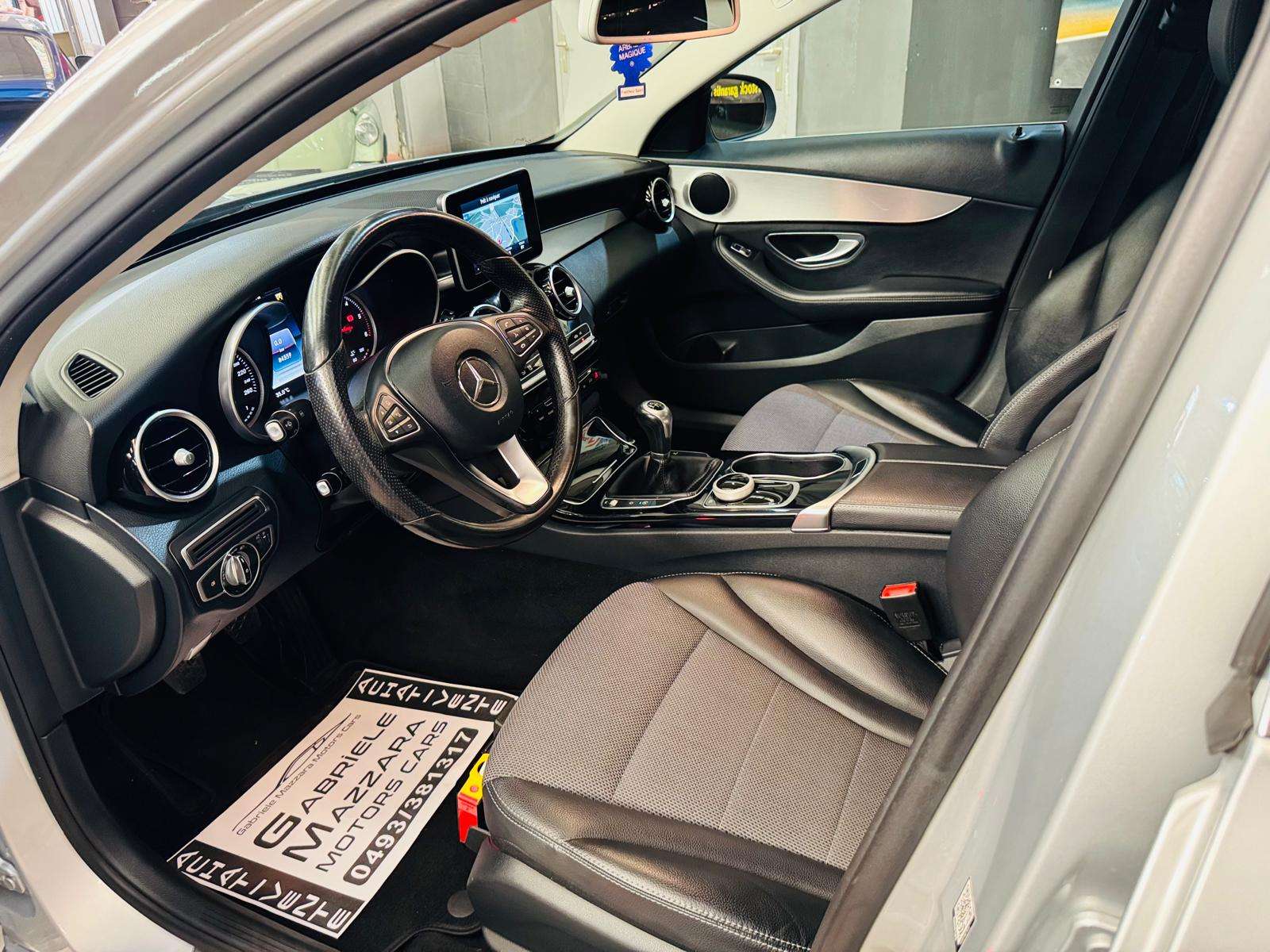 Mercedes-Benz C 180 C180d GPS PDC Cuir LED J.A
