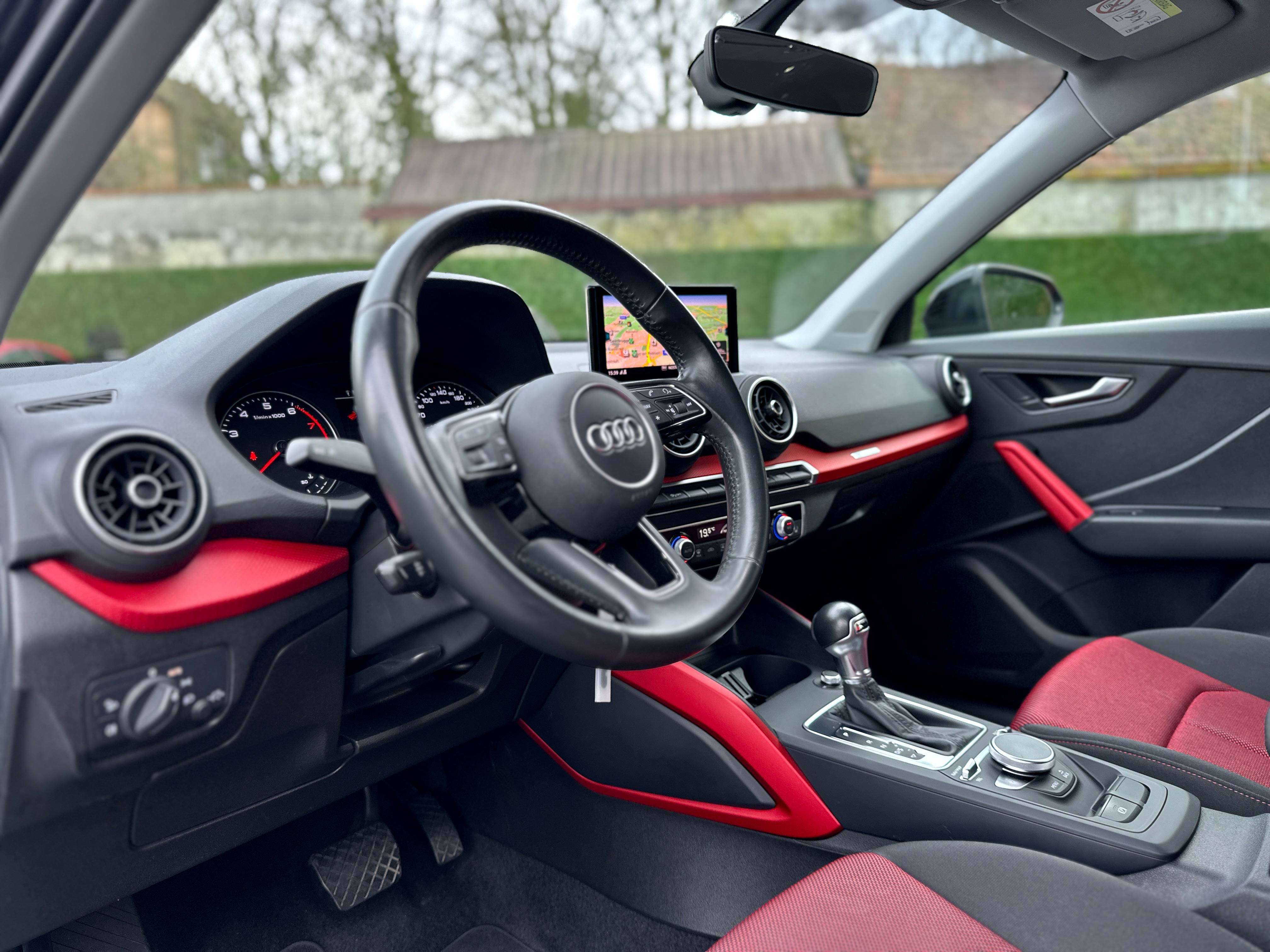 Audi Q2 35 TFSI Sport S tronic / CARPLAY  / ZETELVERWARMING