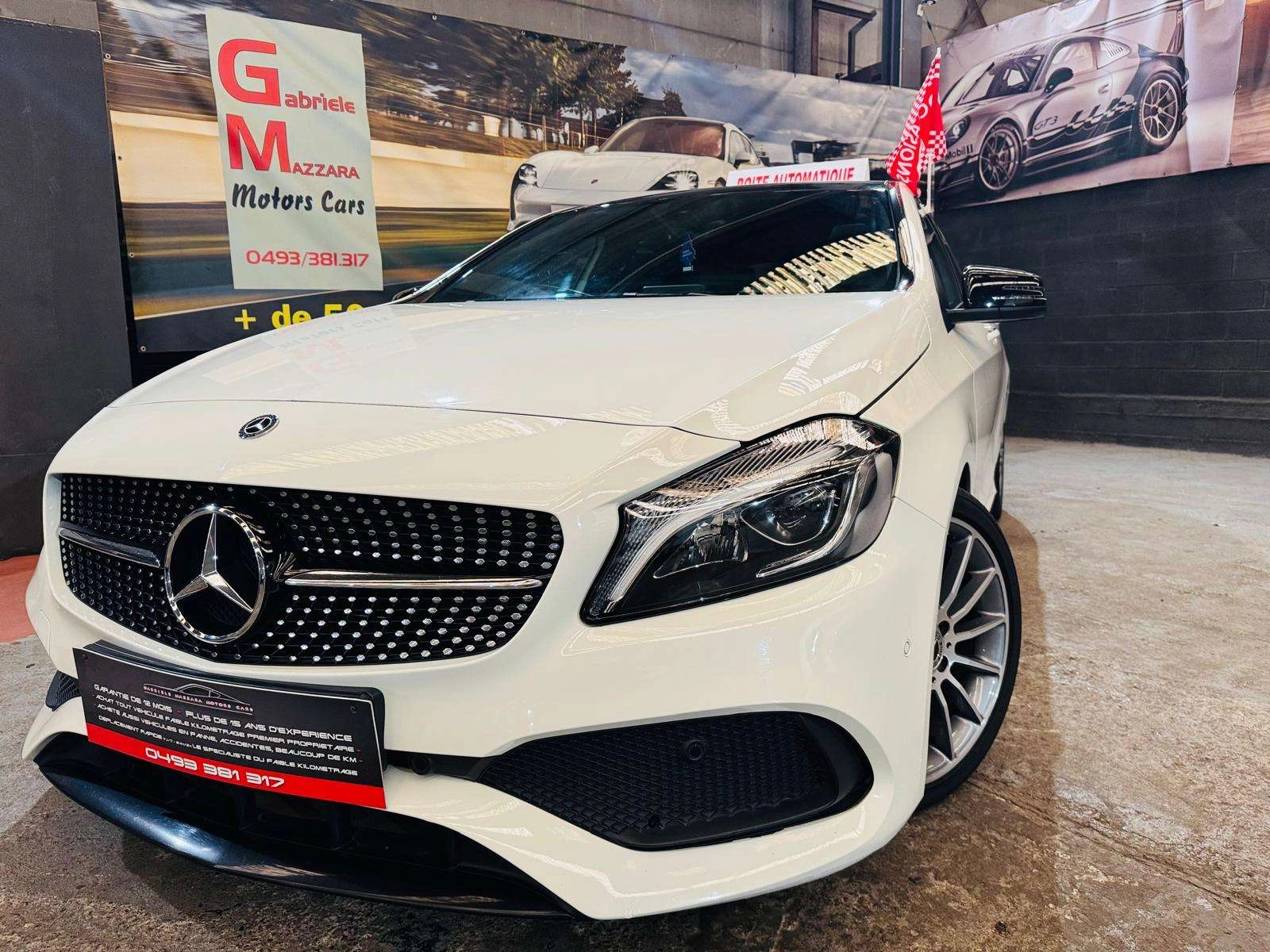 Mercedes-Benz A 200 A200D Pack AMG Automatique Caméra Toit Panoramique PDC Clim Cuir LED