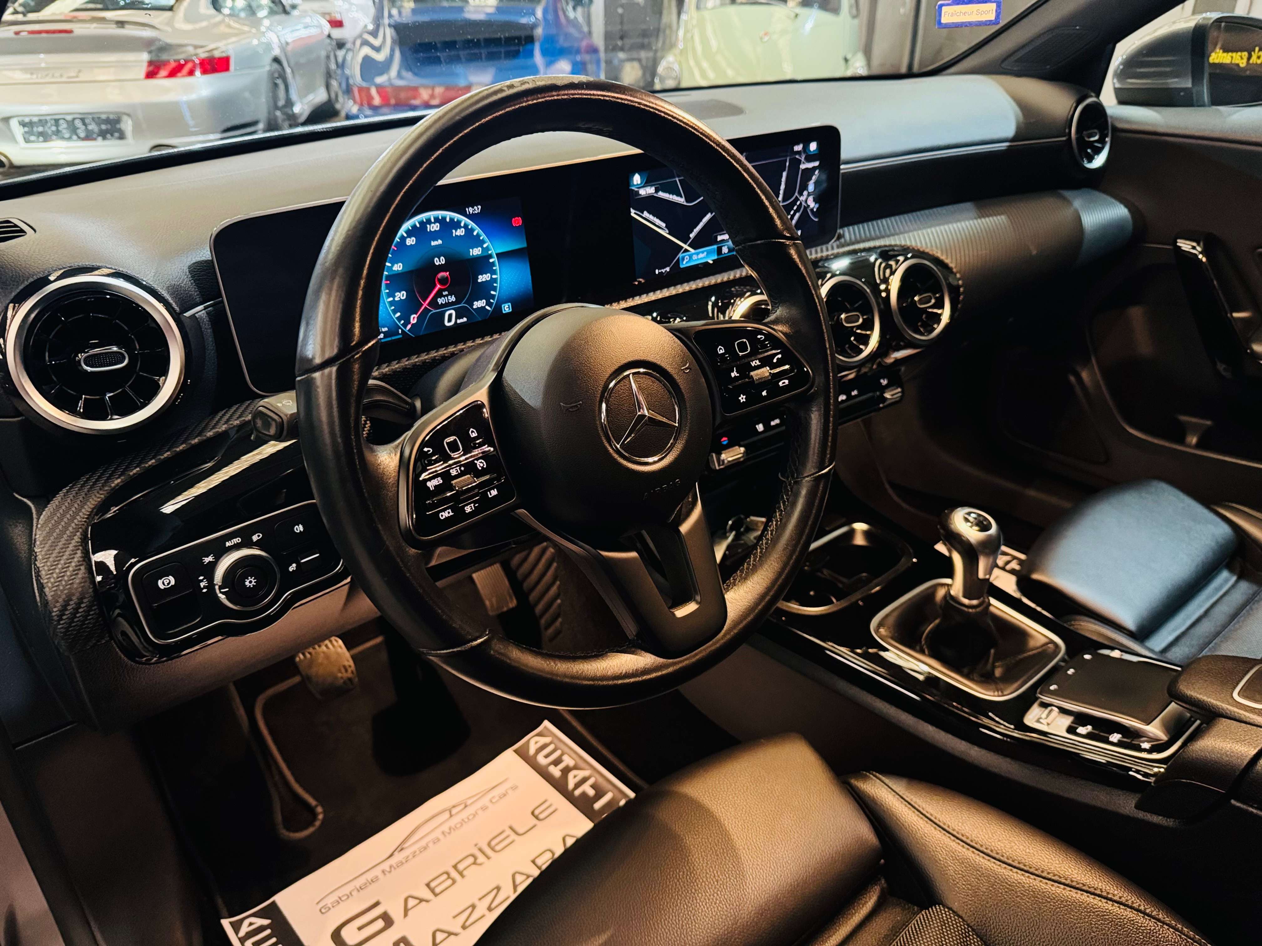 Mercedes-Benz A 160 A 160 Business GPS CarPlay Caméra Cuir J.A