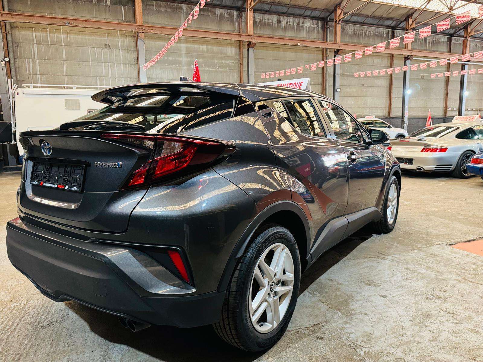 Toyota C-HR C-HR Hybrid 1.8i VVT-i CarPlay Caméra
