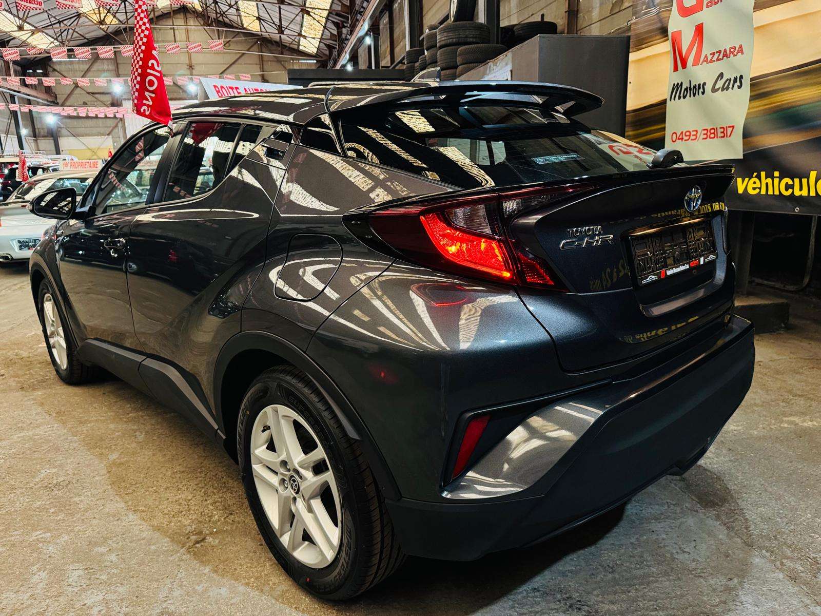 Toyota C-HR C-HR Hybrid 1.8i VVT-i CarPlay Caméra