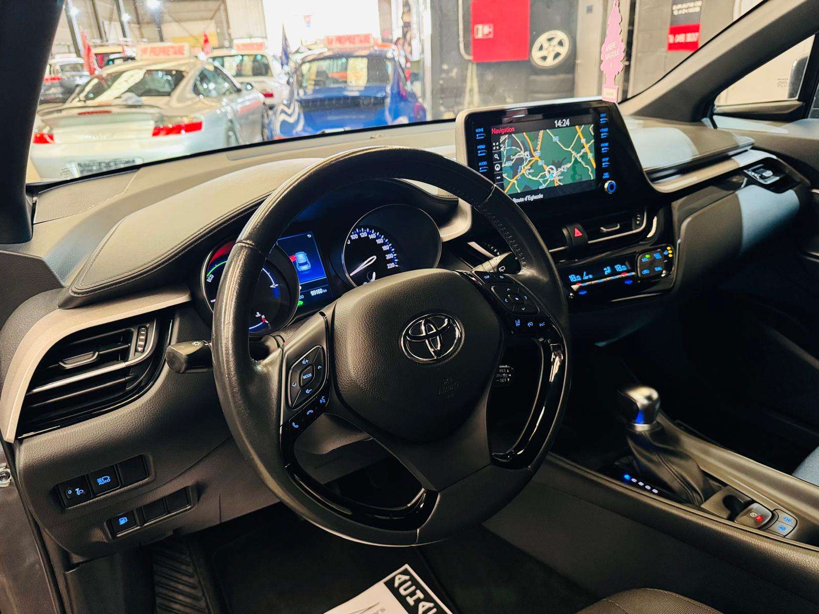 Toyota C-HR C-HR Hybrid 1.8i VVT-i CarPlay Caméra