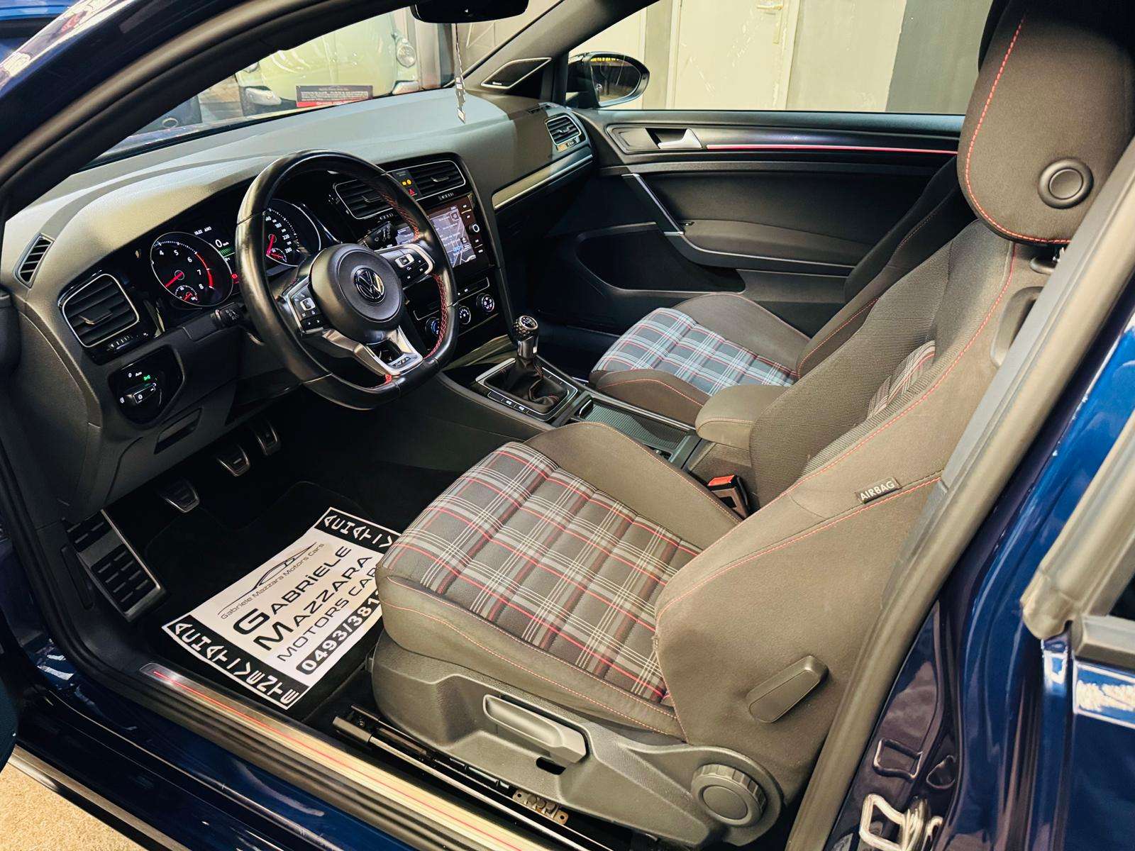 Volkswagen Golf GTI 2.0TSI Airco GPS Caméra CarPlay PDC Matrix Kit Maxtone