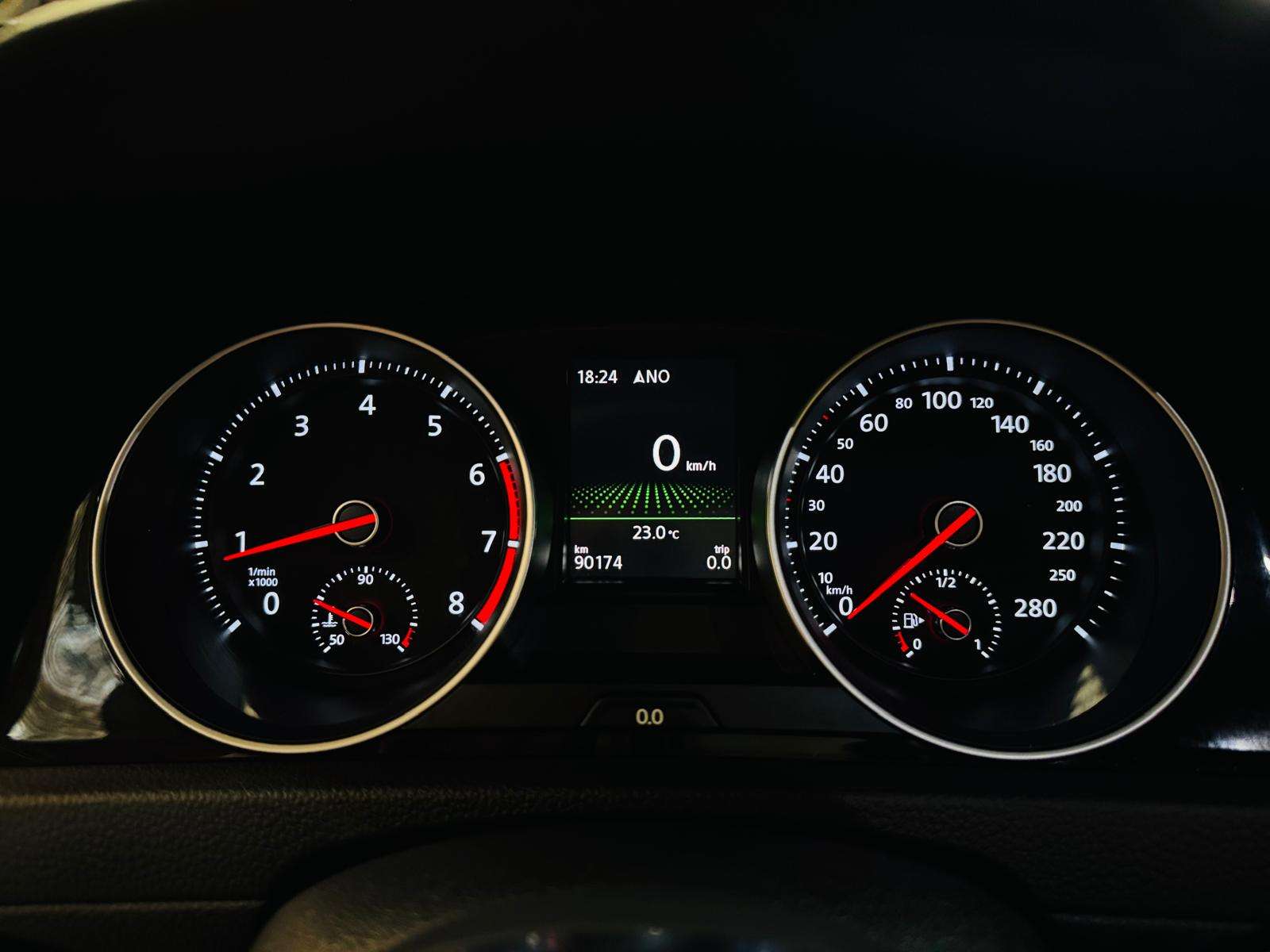 Volkswagen Golf GTI 2.0TSI Airco GPS Caméra CarPlay PDC Matrix Kit Maxtone