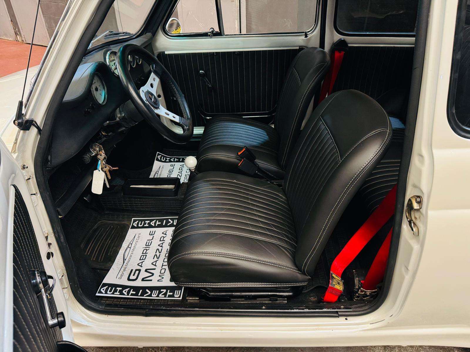Fiat 500 499cc 110F Restaurée + Remorque Fiat 500