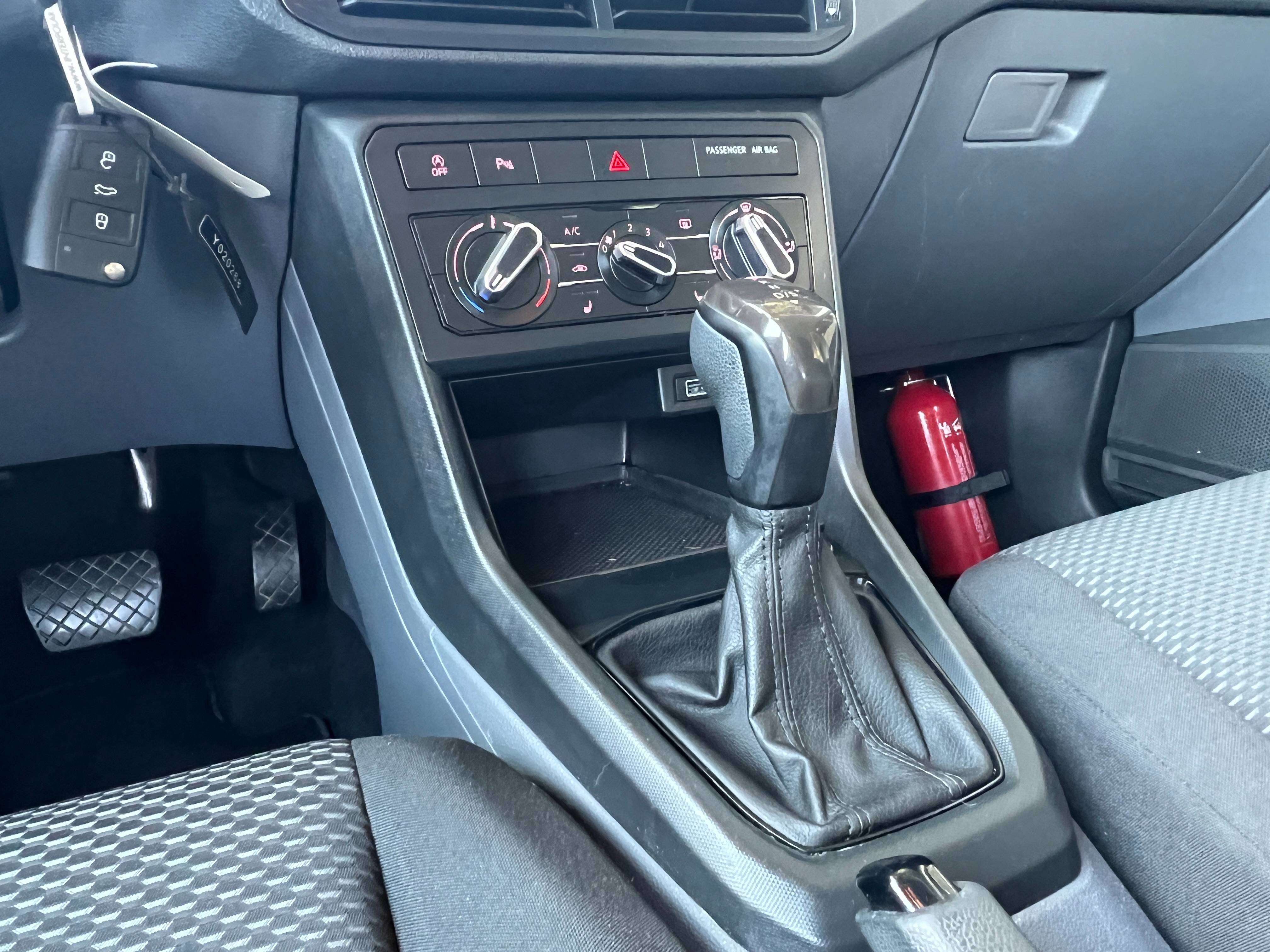 Volkswagen T-Cross 1.0 TSI 116cv Life OPF DSG ( CarPlay Clim Camera
