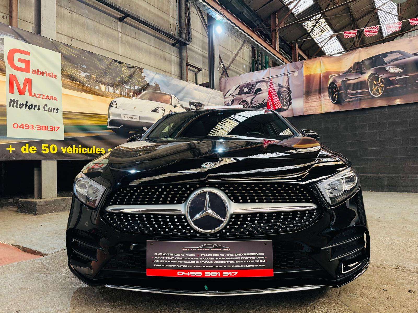 Mercedes-Benz A 180 A 180d AMG Toit Pano Cockpit LED Caméra PDC J.A