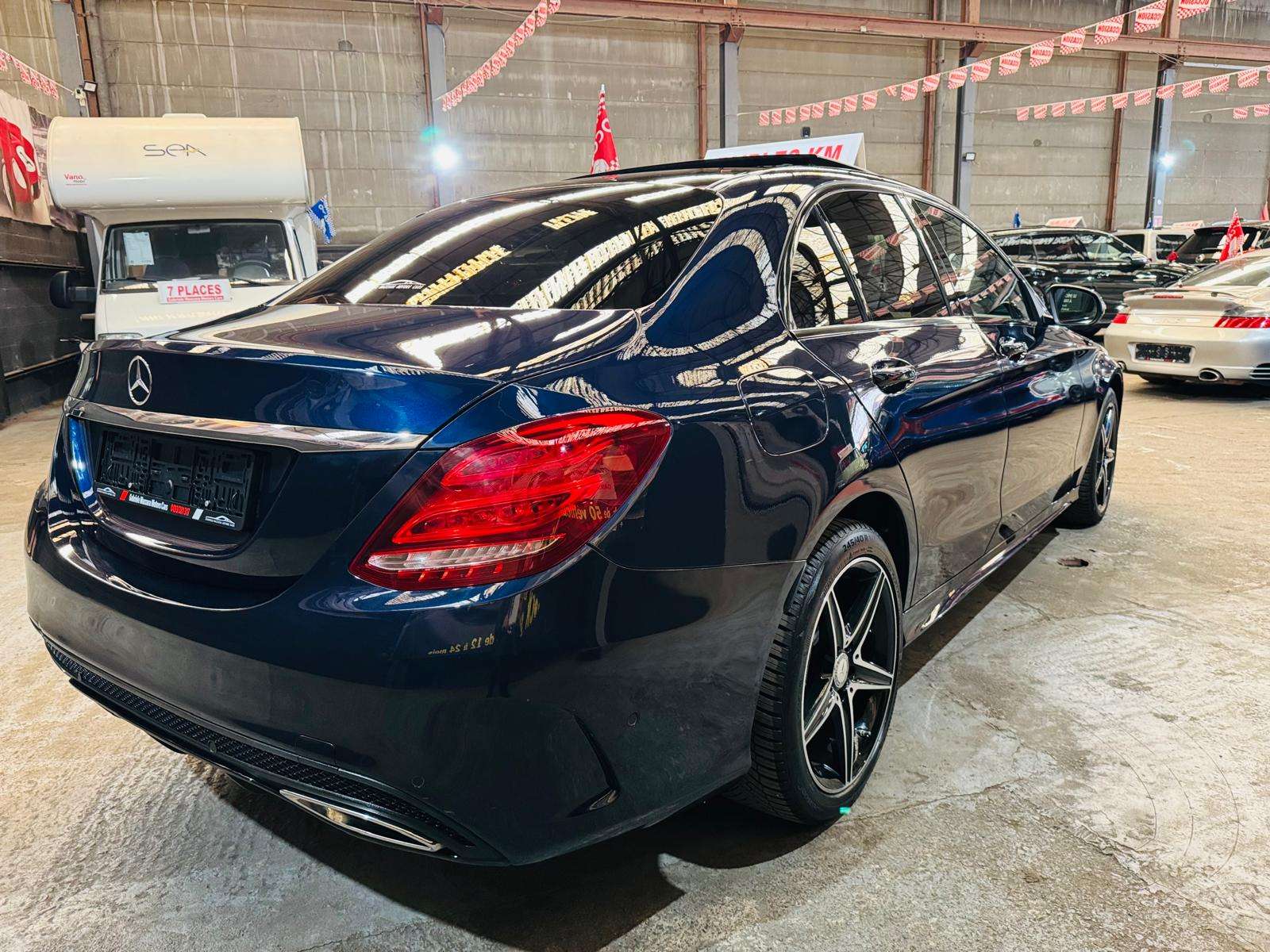 Mercedes-Benz C 200 C 200D Pack AMG Automatique LED Toit Pano GPS Cuir 18"