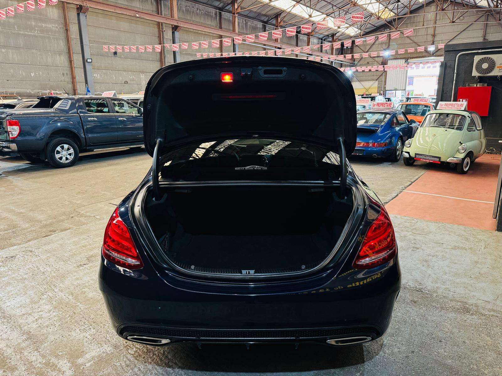 Mercedes-Benz C 200 C 200D Pack AMG Automatique LED Toit Pano GPS Cuir 18"