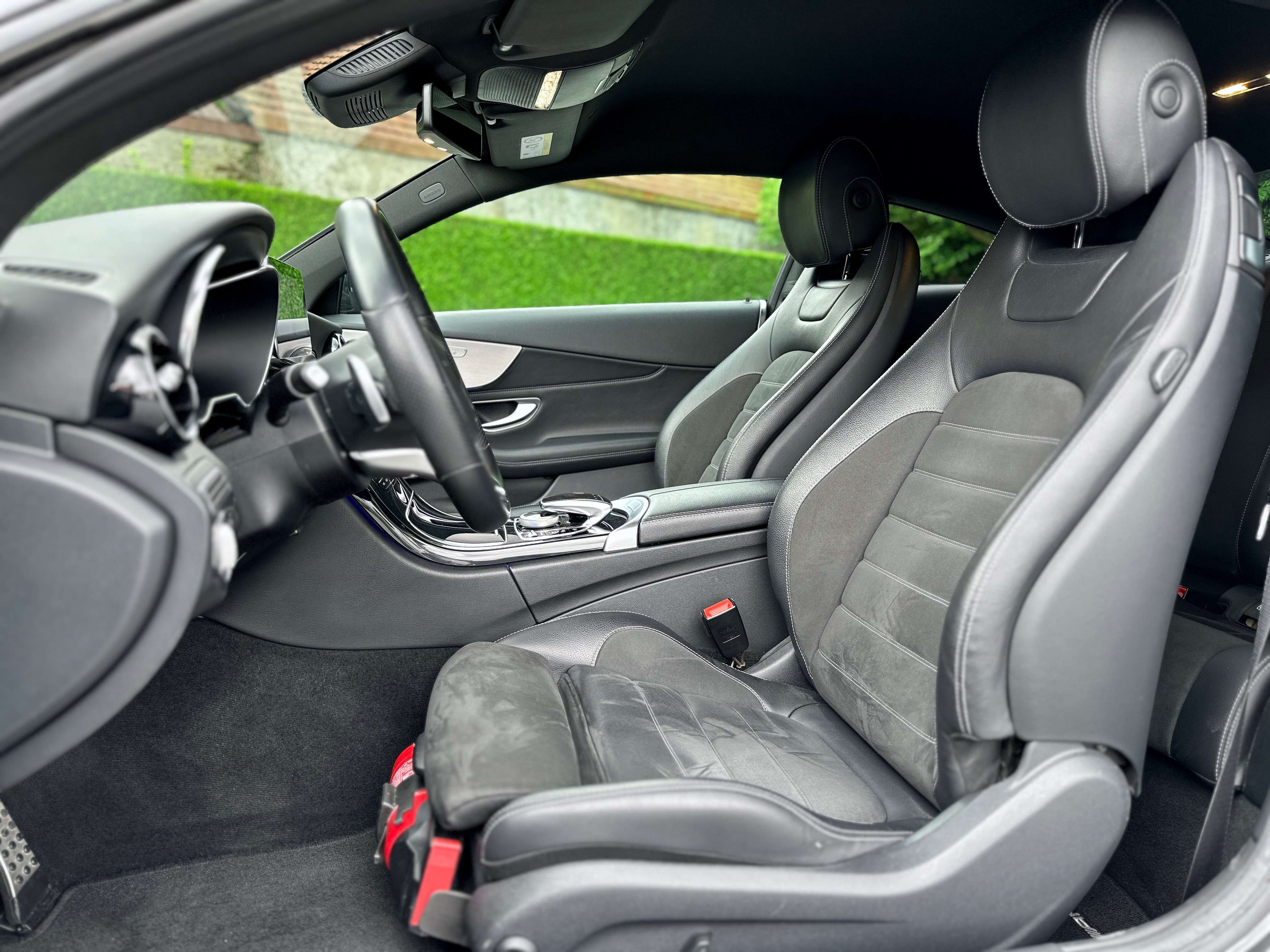 Mercedes-Benz C 200 Coupe C 200 4-Matic MHE / Burmester / Alcantara / LED / Carplay