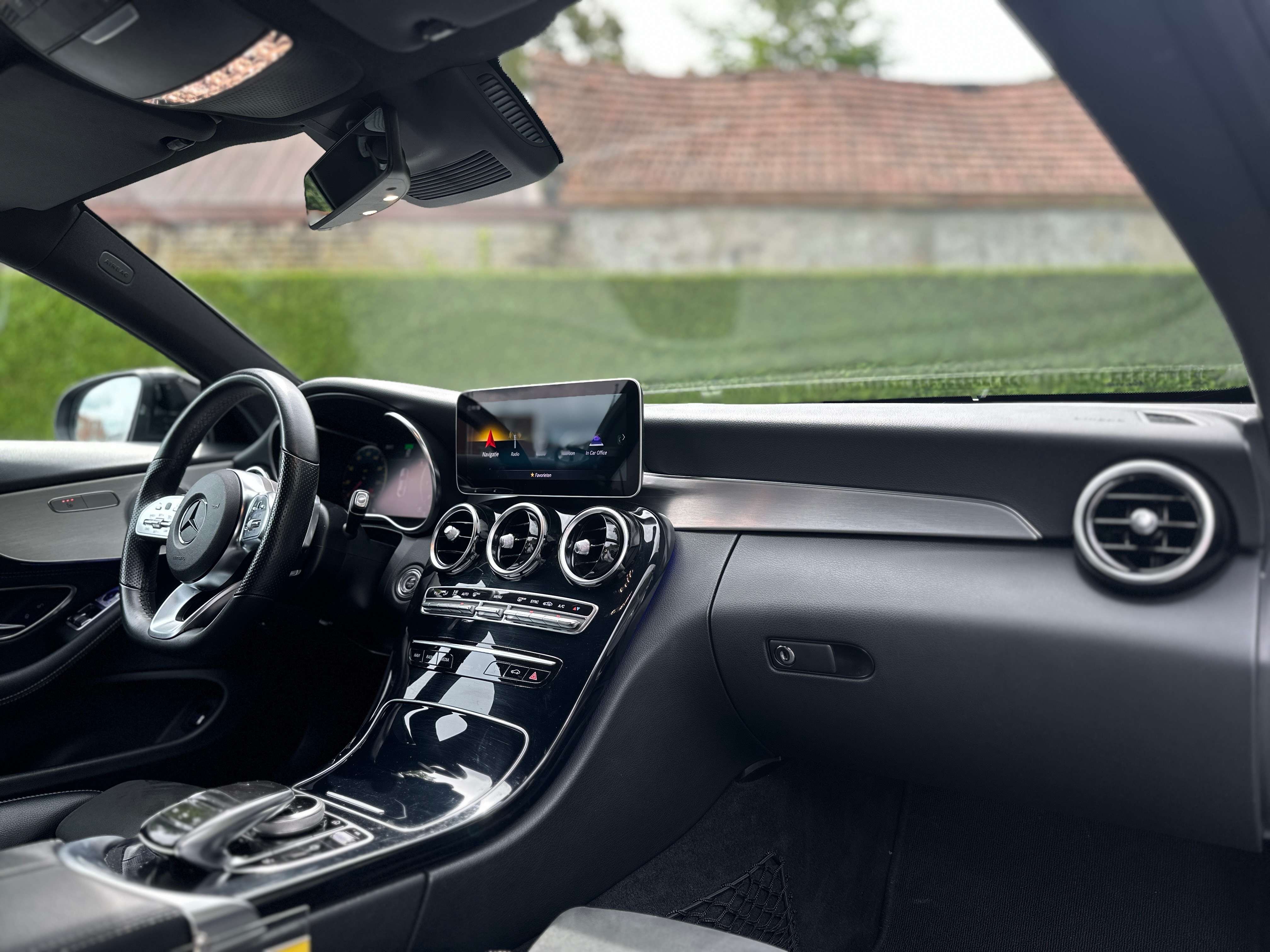Mercedes-Benz C 200 Coupe C 200 4-Matic MHE / Burmester / Alcantara / LED / Carplay
