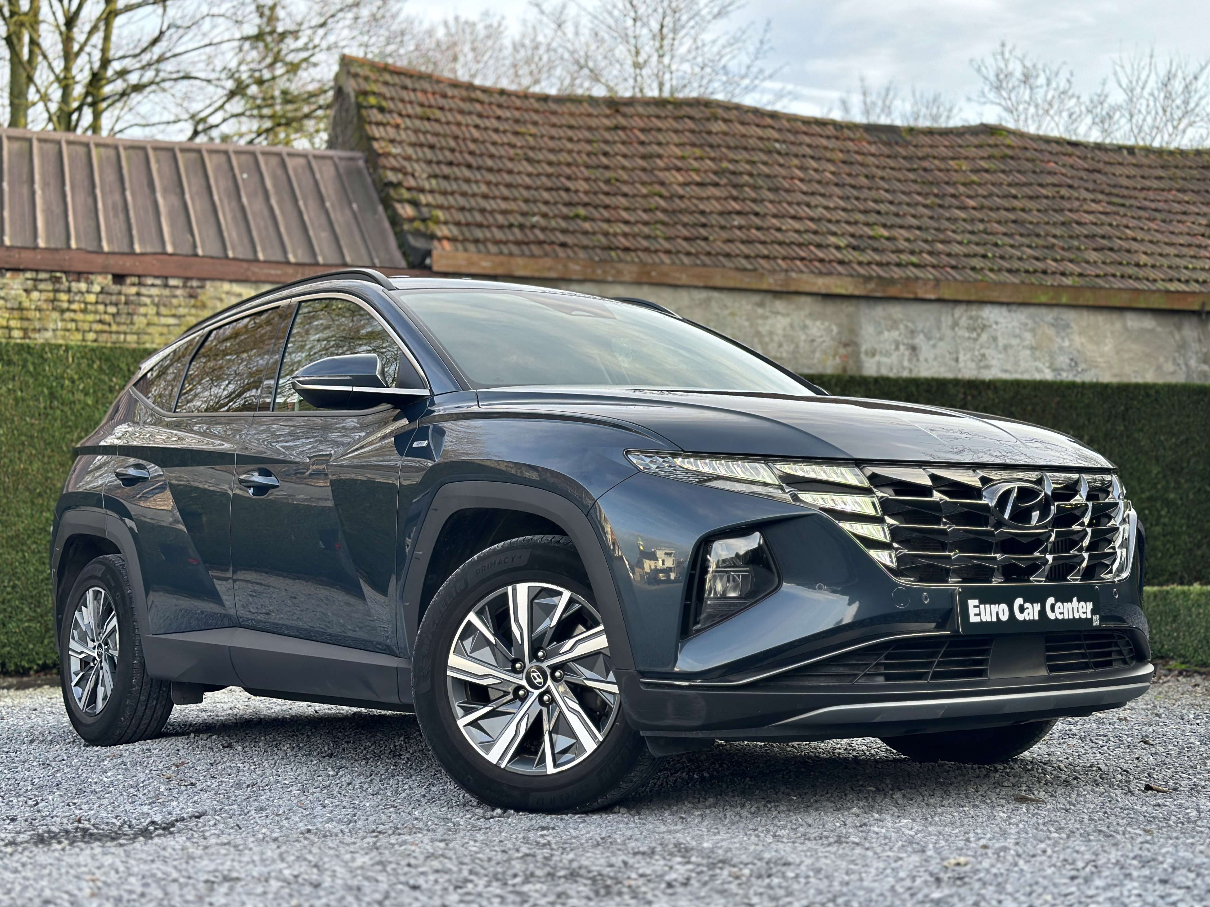 Hyundai TUCSON 1.6 T-GDi MHEV Shine DCT / FULL ASSIST / CARPLAY