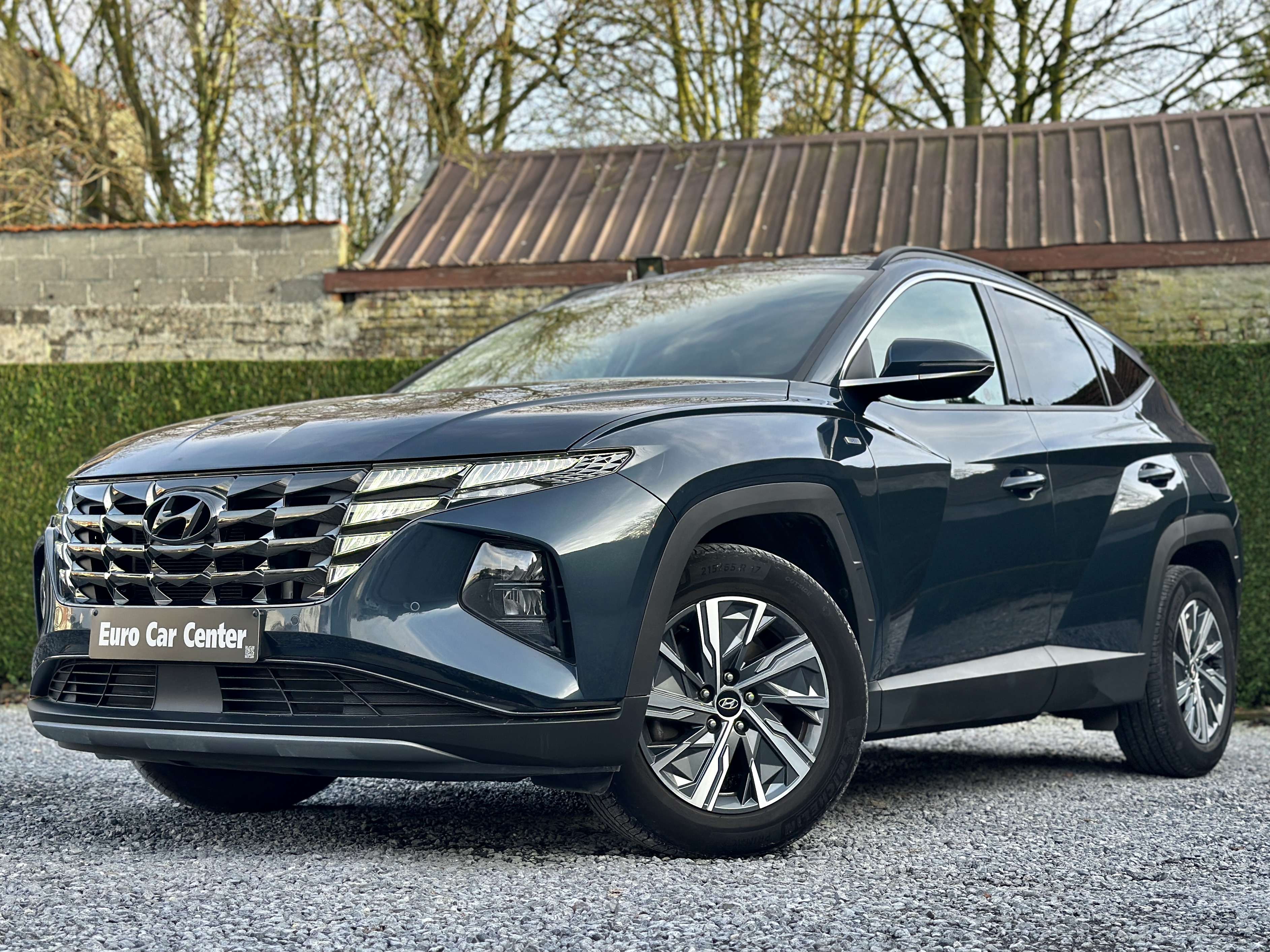 Hyundai TUCSON 1.6 T-GDi MHEV Shine DCT / FULL ASSIST / CARPLAY