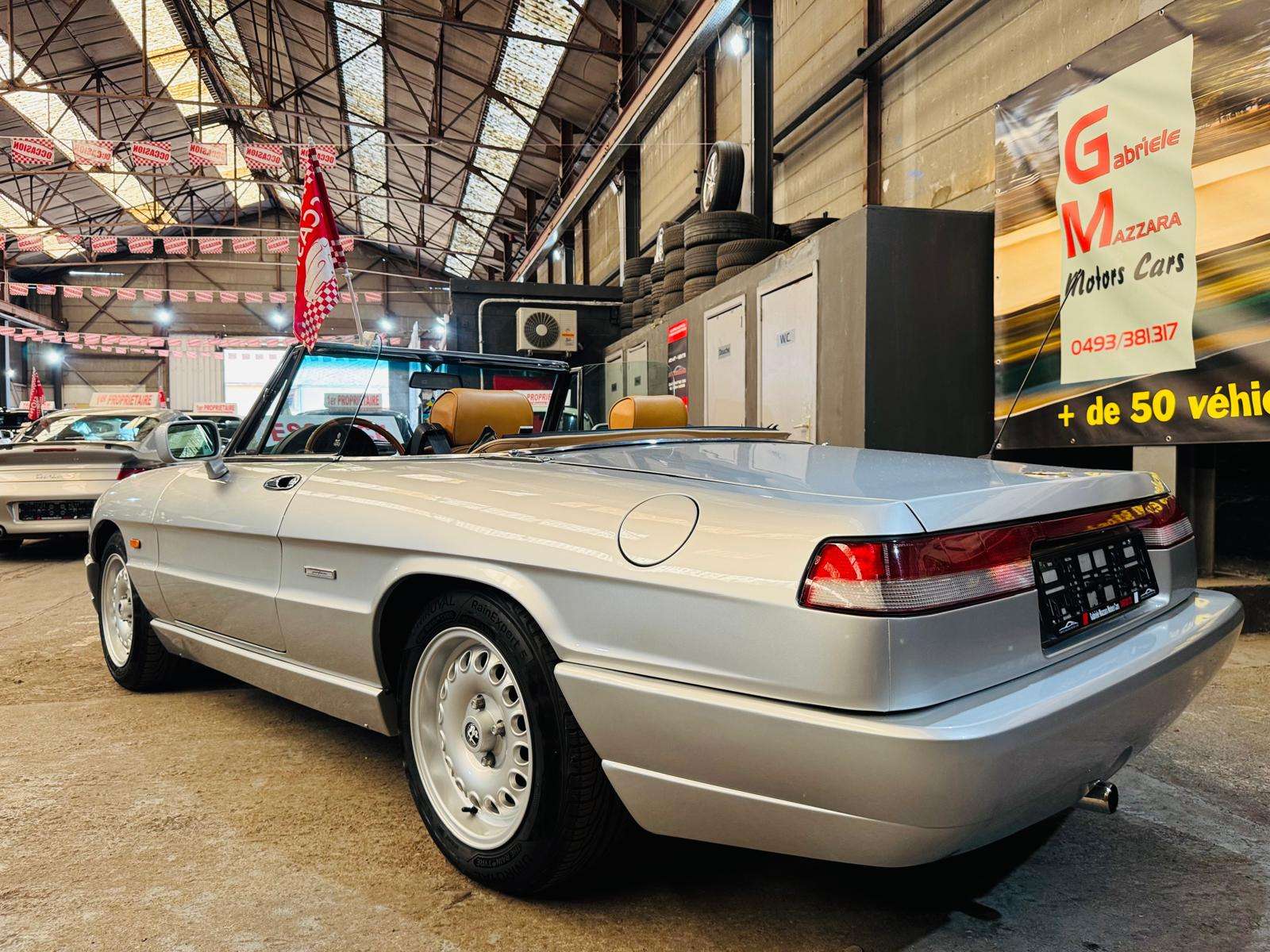 Alfa Romeo Spider 2.0i Nardi Jantes GTA Cuir Radio CD