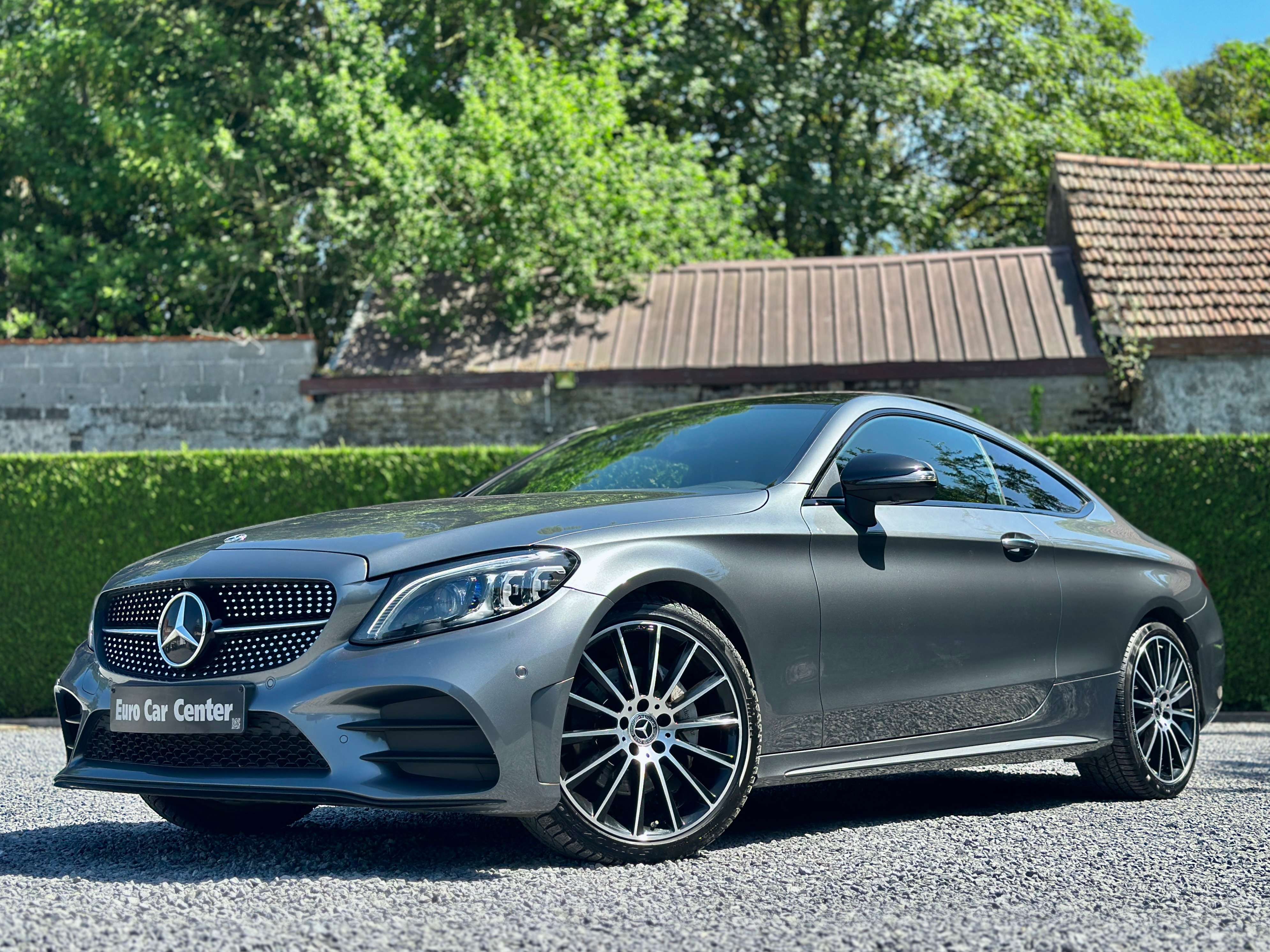 Mercedes-Benz C 200 Coupe AMG-Line Automaat / HUD / BURMESTER / PANO