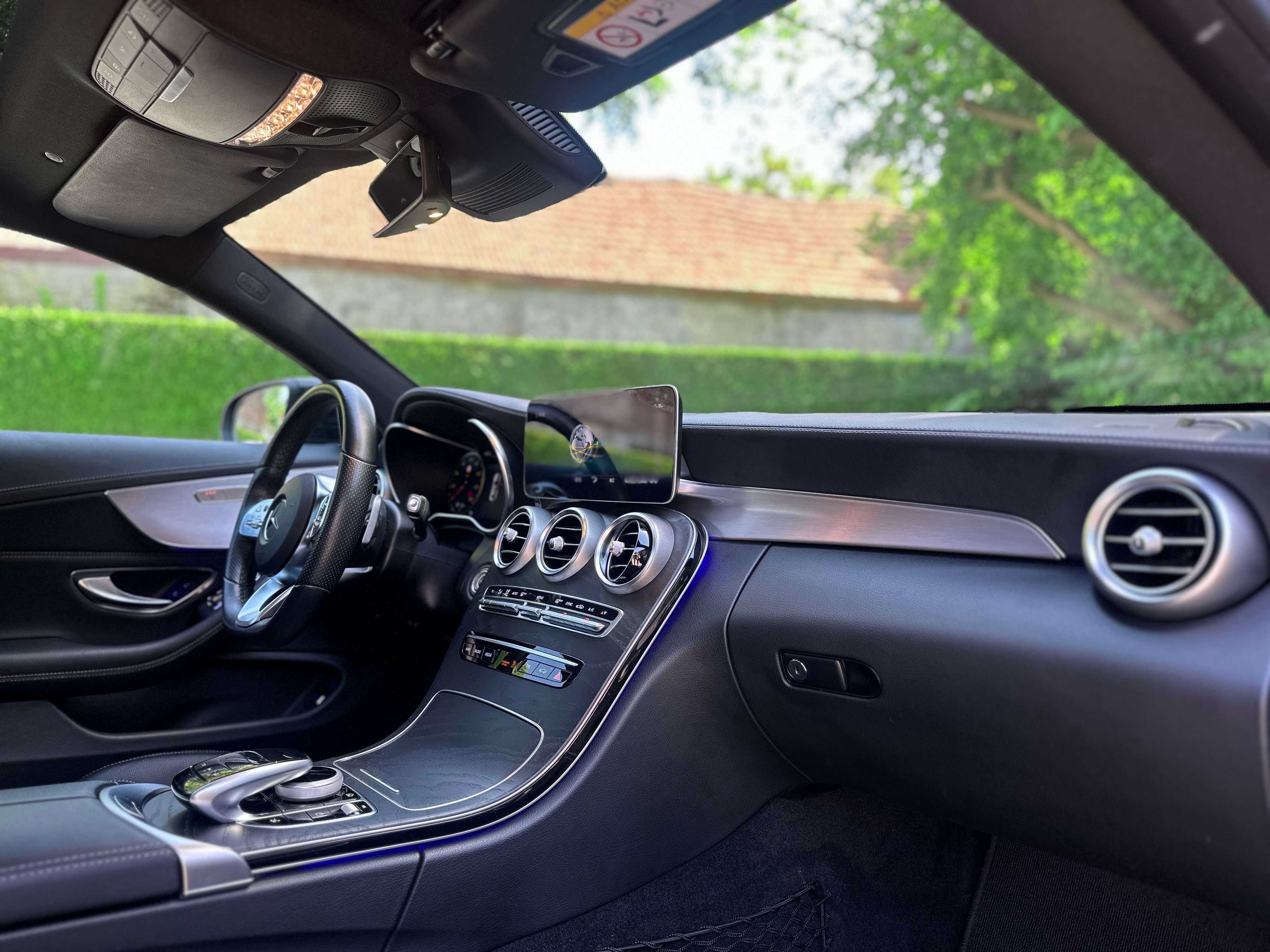 Mercedes-Benz C 200 Coupe AMG-Line Automaat / HUD / BURMESTER / PANO