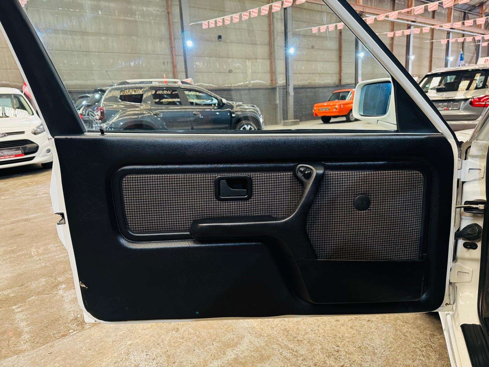 BMW 325 325i E30 M-Tech1 - GARANTIE