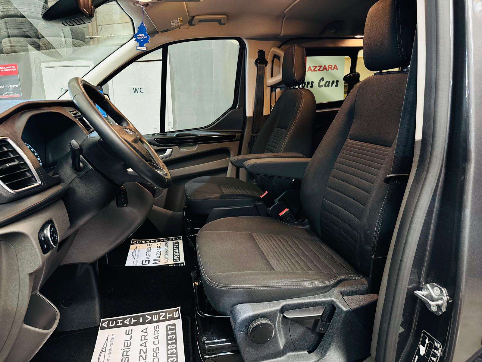 Ford Transit Custom 2.0 TDCi L2H1 Automatique Double portes CarPlay Caméra Attache remorque TVA/BTW 21% Incl