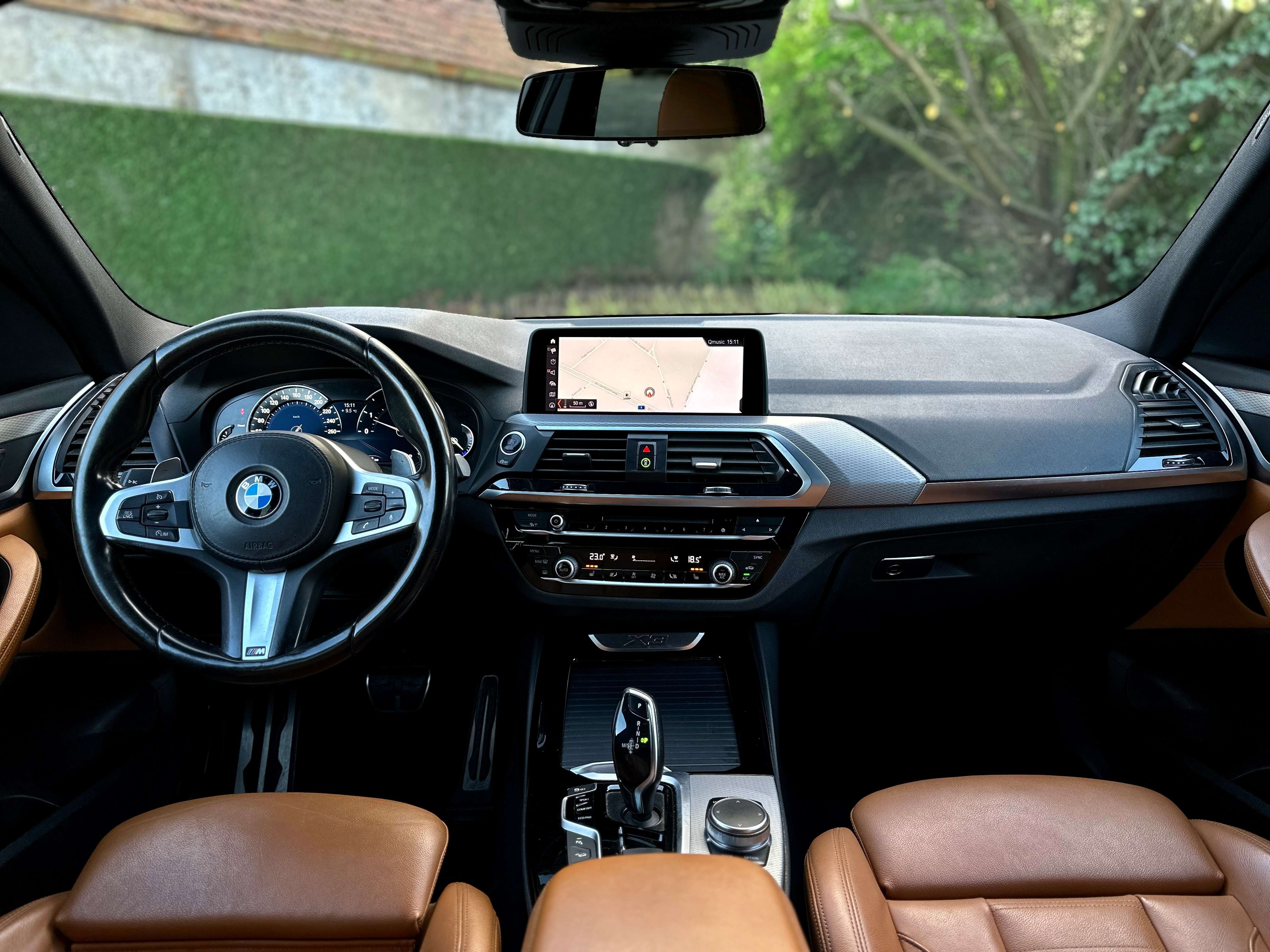 BMW X3 2.0d xDrive M-Pack / CARPLAY / CAMERA