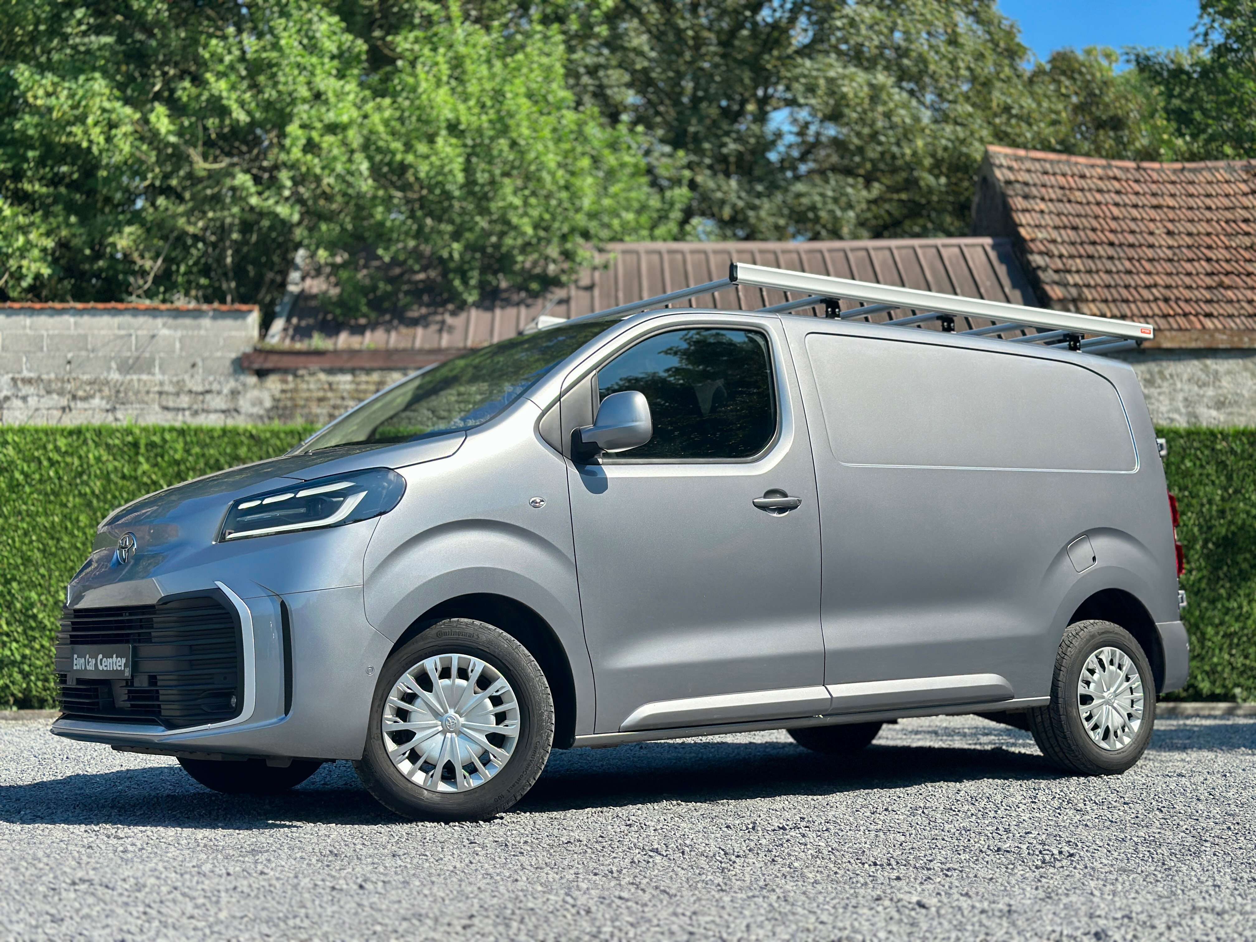 Toyota Proace 2.0d 3pl. / CARPLAY / ZETEL VERW. / DIGITAL COCKPIT /