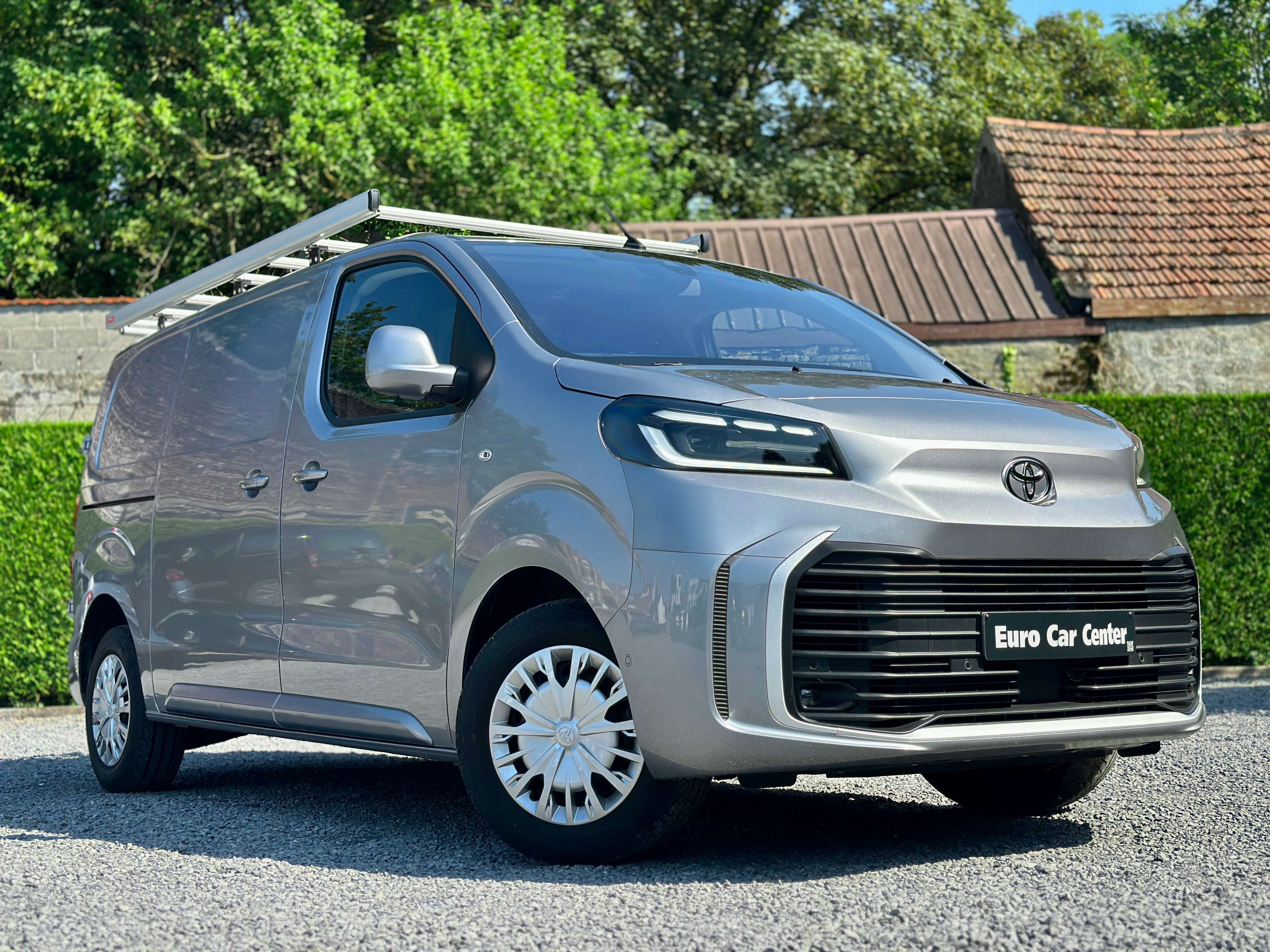 Toyota Proace 2.0d 3pl. / CARPLAY / ZETEL VERW. / DIGITAL COCKPIT /