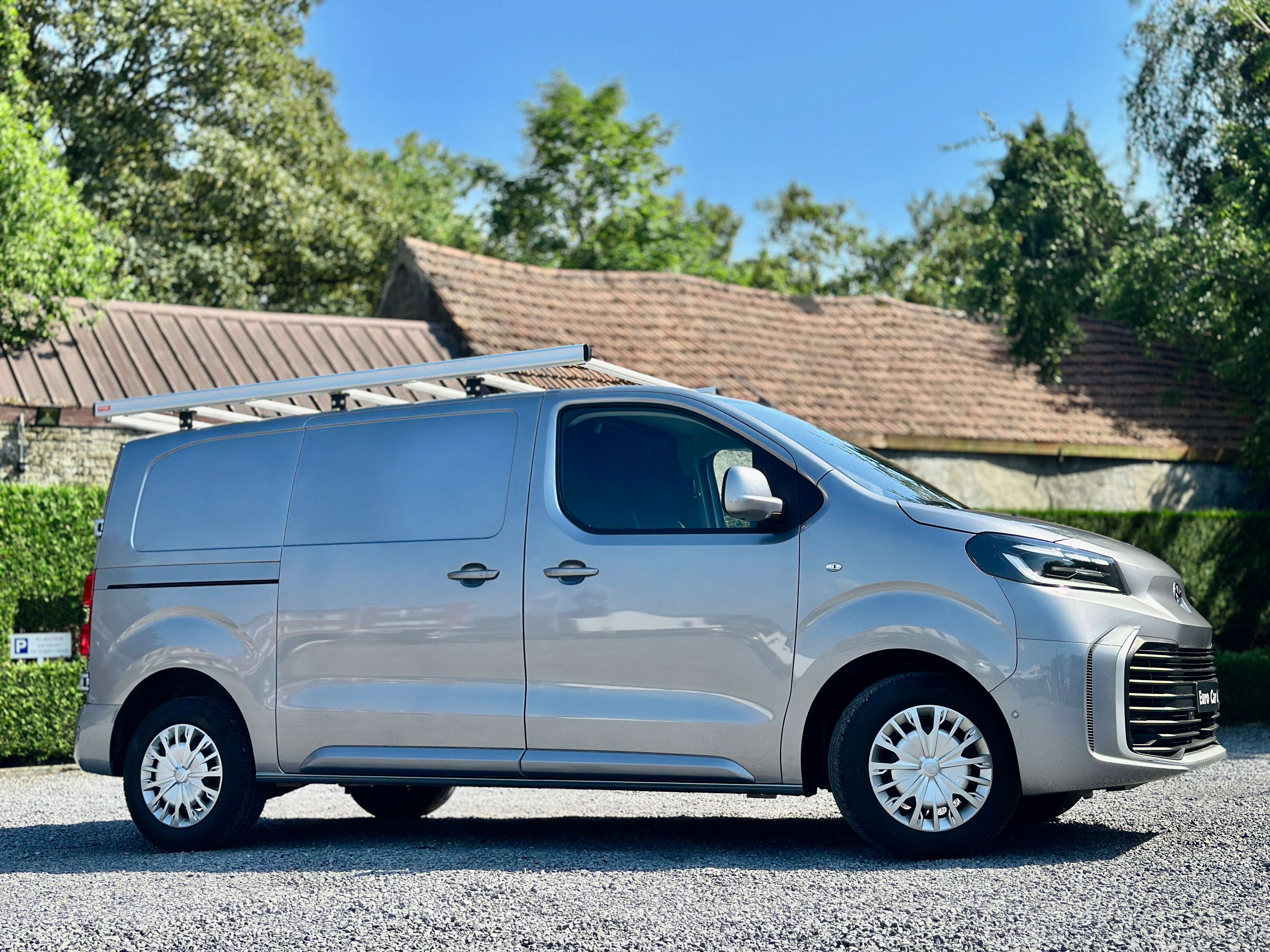 Toyota Proace 2.0d 3pl. / CARPLAY / ZETEL VERW. / DIGITAL COCKPIT /