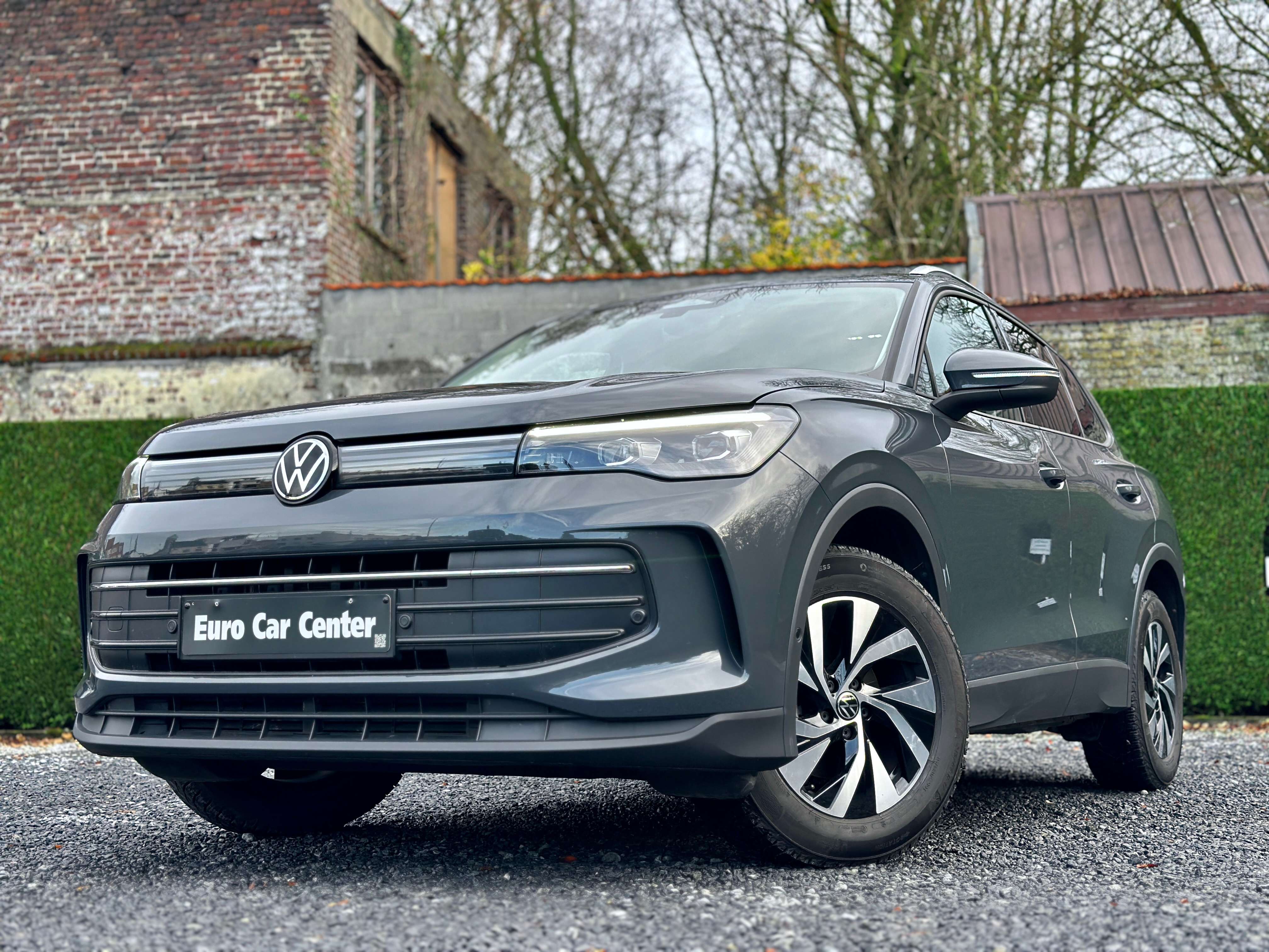 Volkswagen Tiguan 1.5 eTSi MHEV DSG / IQ Drive / 360 / DIG. COCKPIT.