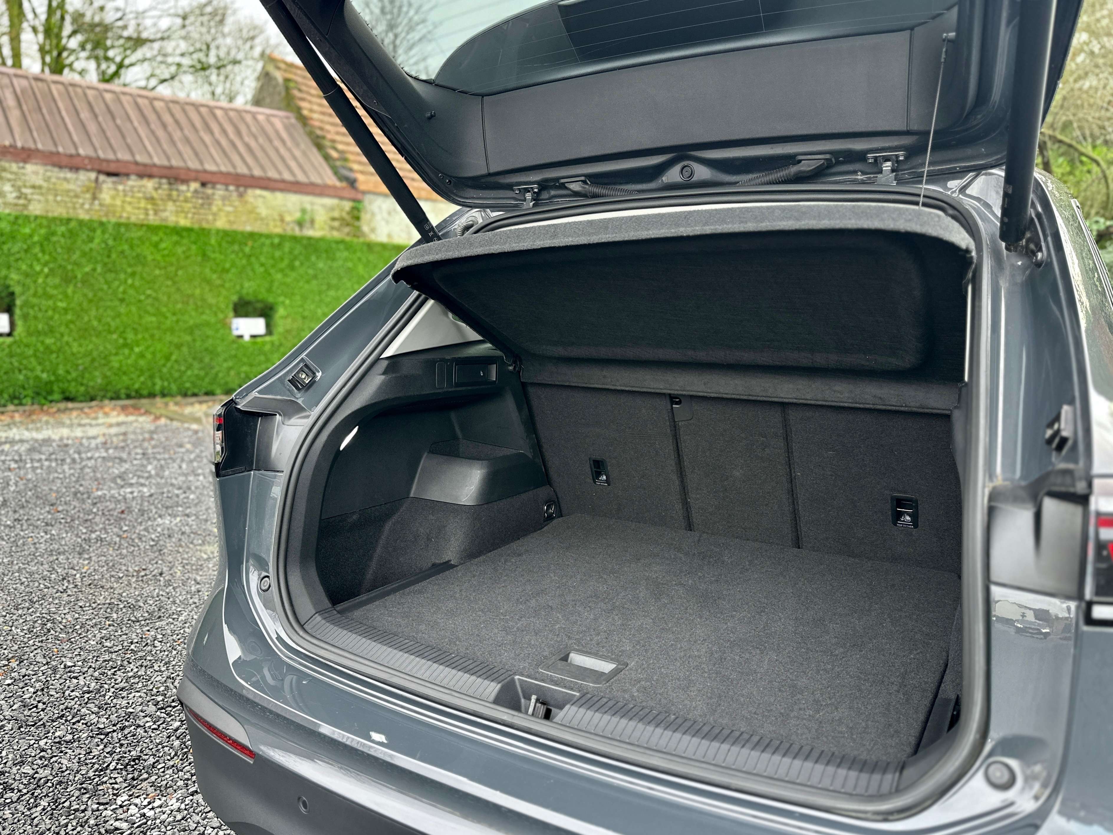 Volkswagen Tiguan 1.5 eTSi MHEV DSG / IQ Drive / 360 / DIG. COCKPIT.