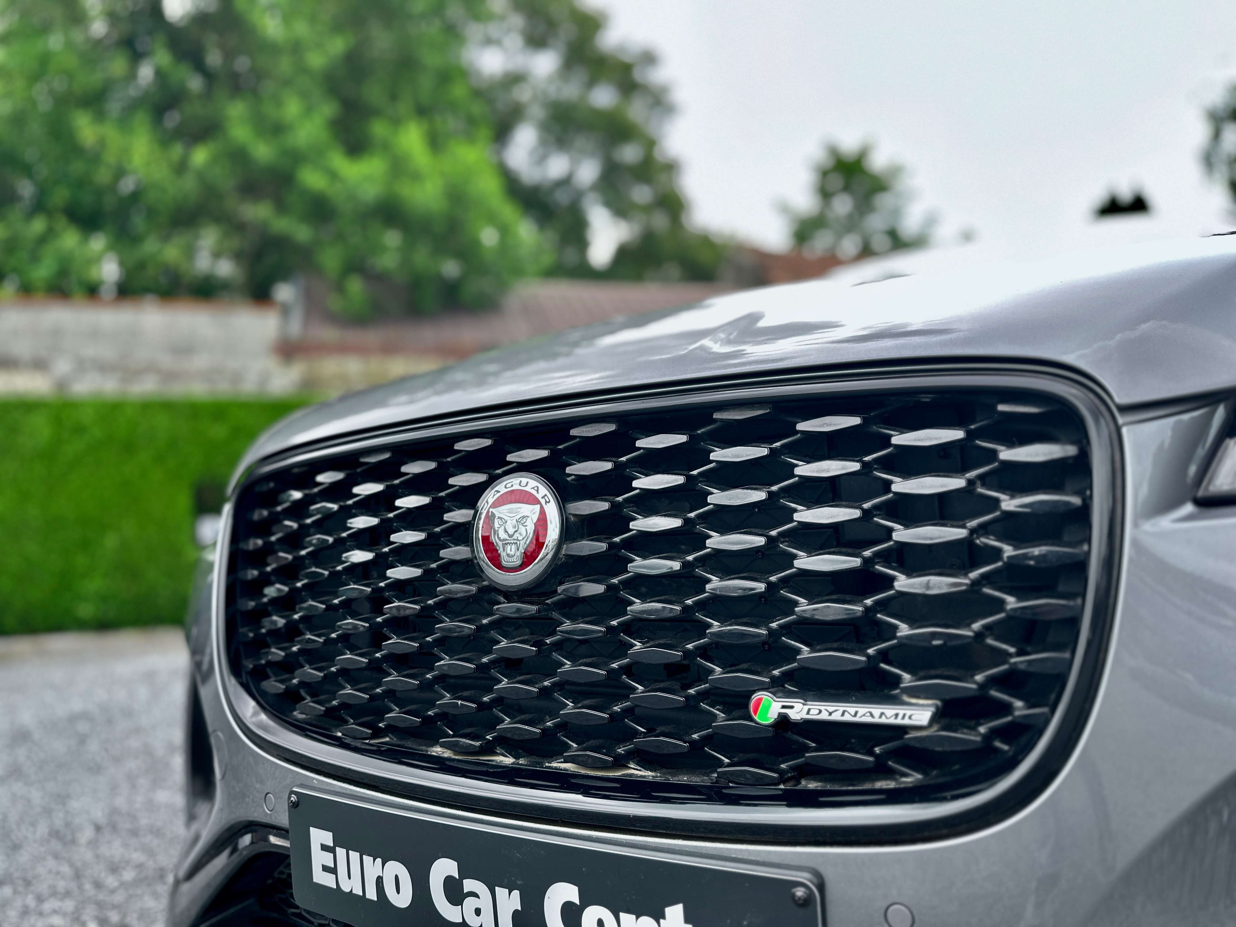 Jaguar F-Pace D200 AWD 2.0 MHEV R-Dynamic Aut. / CARPLAY / HUD / FULL ASSIST