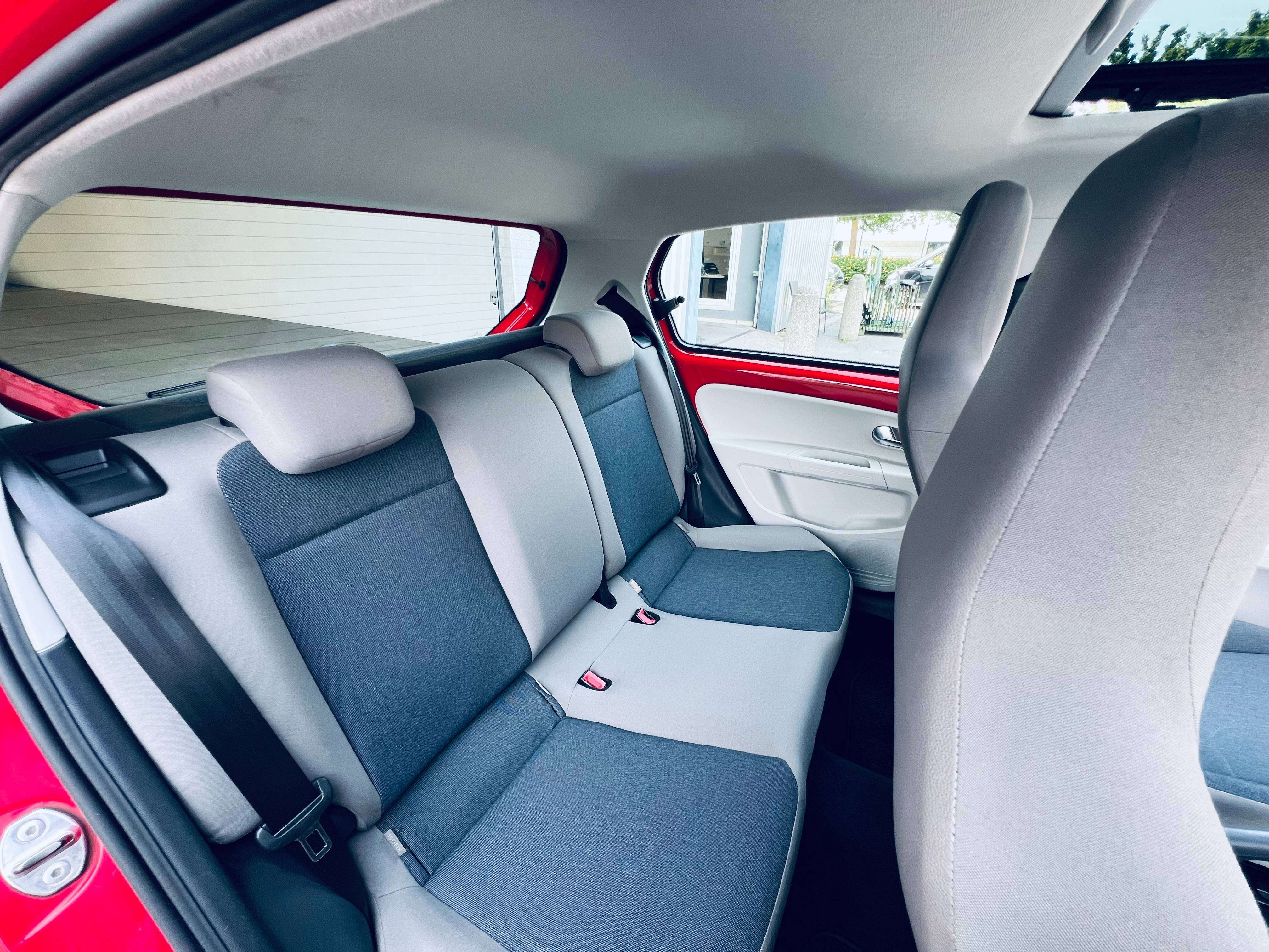 Volkswagen up! 1.0i Move up! SUNROOF+CARPASS+GARANTIE