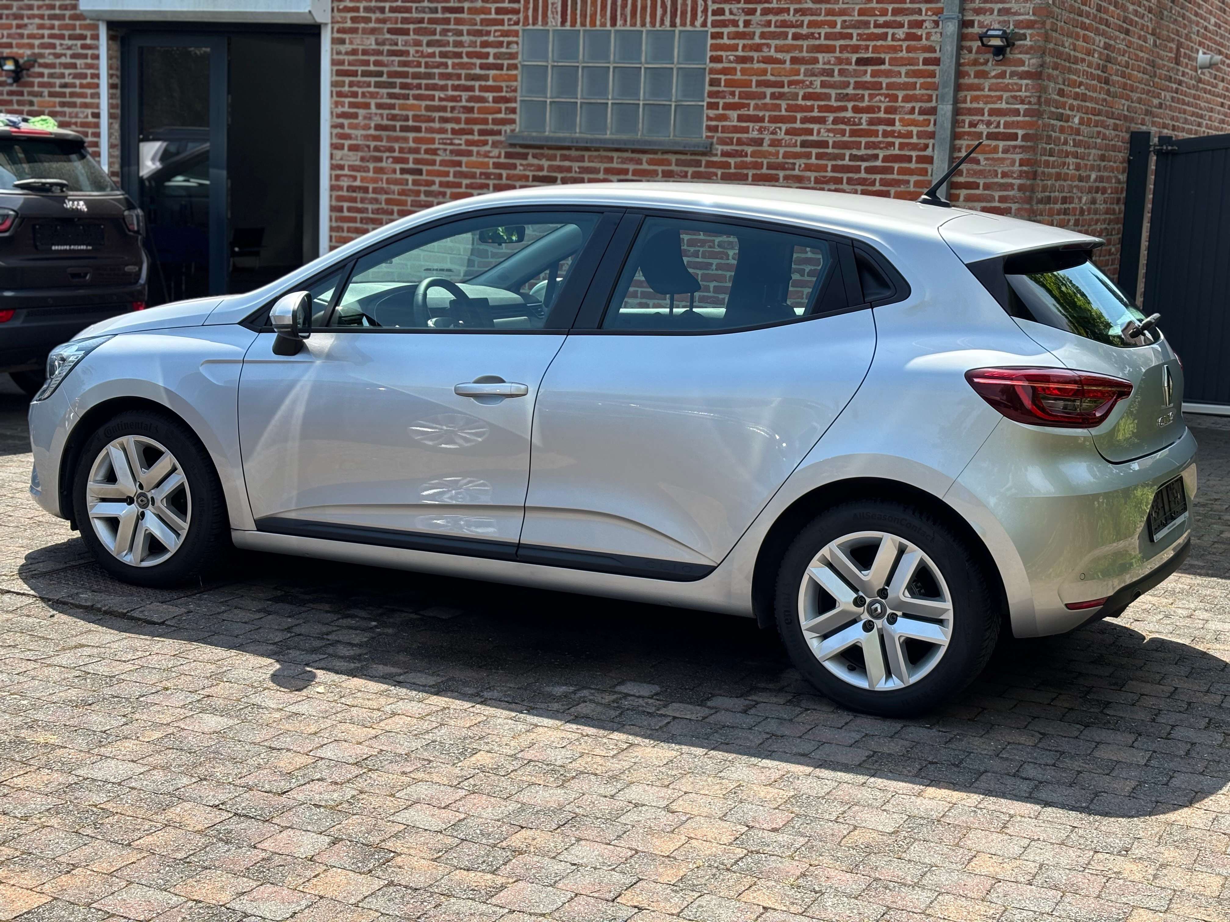Renault Clio Clio 1.0 TCe Corporate Edition GPF(Fl.)(EU6D)