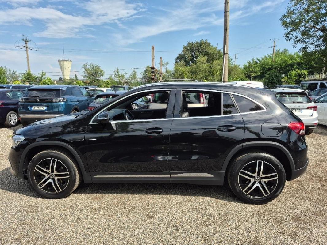 Mercedes-Benz Gla 2.0 200 D 150 BUSINESS LINE 8G-DCT BVA