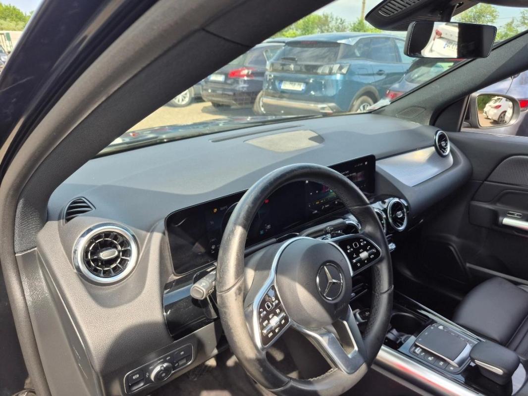 Mercedes-Benz Gla 2.0 200 D 150 BUSINESS LINE 8G-DCT BVA