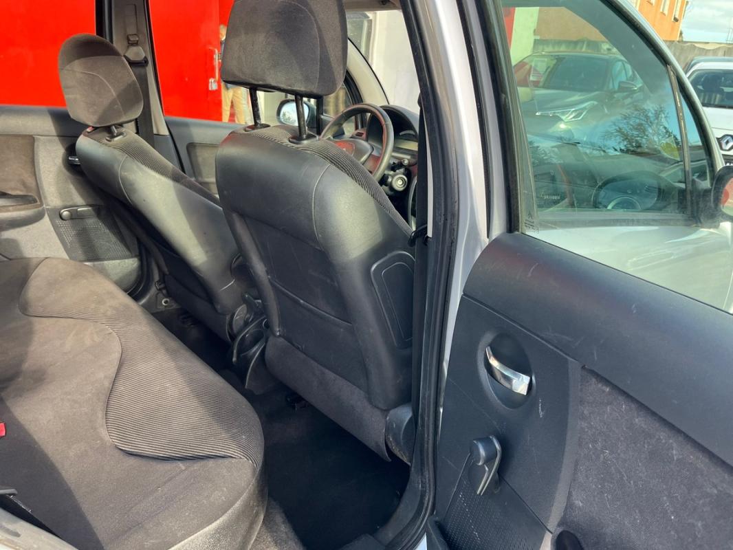 Citroen C3 1.4i 73 CHV CRIT'AIR 2 ESSENCE | ENTIEREMENT REVISEE & GARANTIE