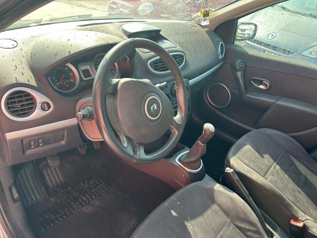 Renault Clio III 1.5L DCI 68CH KIT DE DISTRIBUTION P.E NEUVE | ENTIÈREMENT RÉVISÉE ET GARANTIE