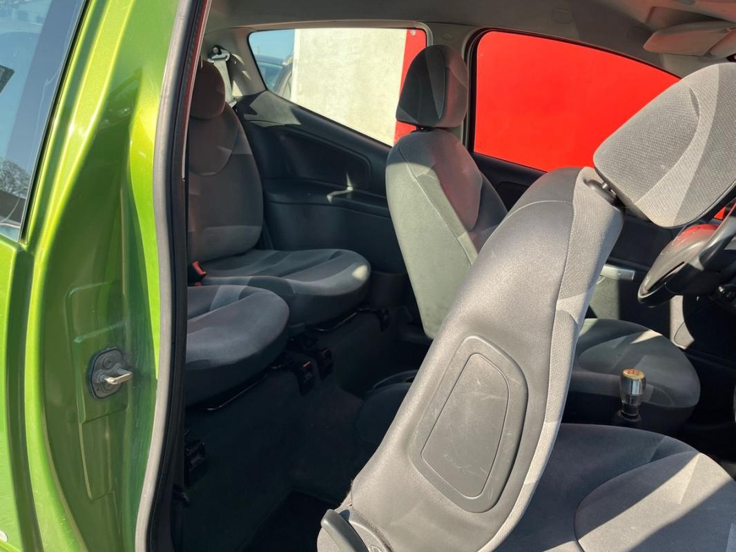 Citroen C2 1.4 HDI 68 CH DIESEL – ENTIÈREMENT RÉVISÉE & GARANTIE 12 MOIS EN EUROPE