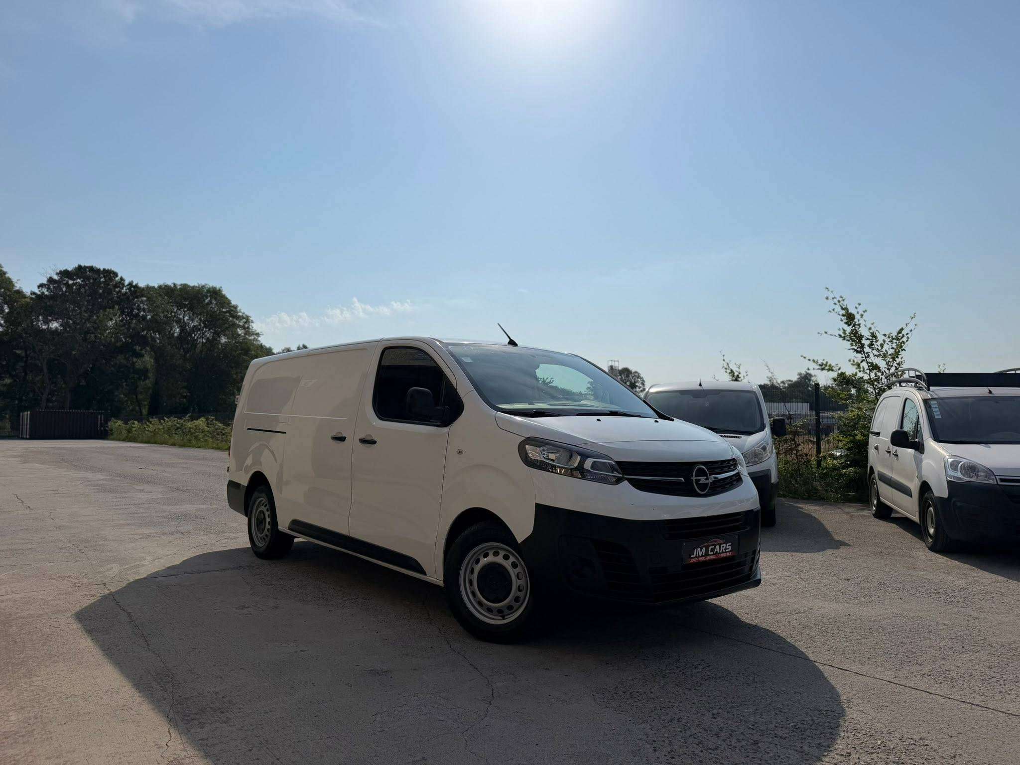 Opel Vivaro 1.5 TD L3H1 (EU6.2)