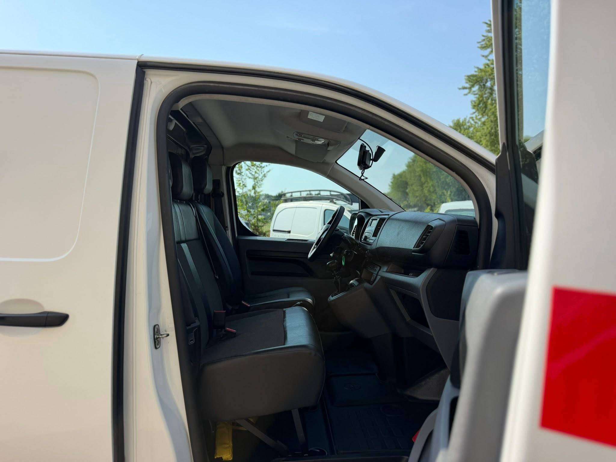 Opel Vivaro 1.5 TD L3H1 (EU6.2)