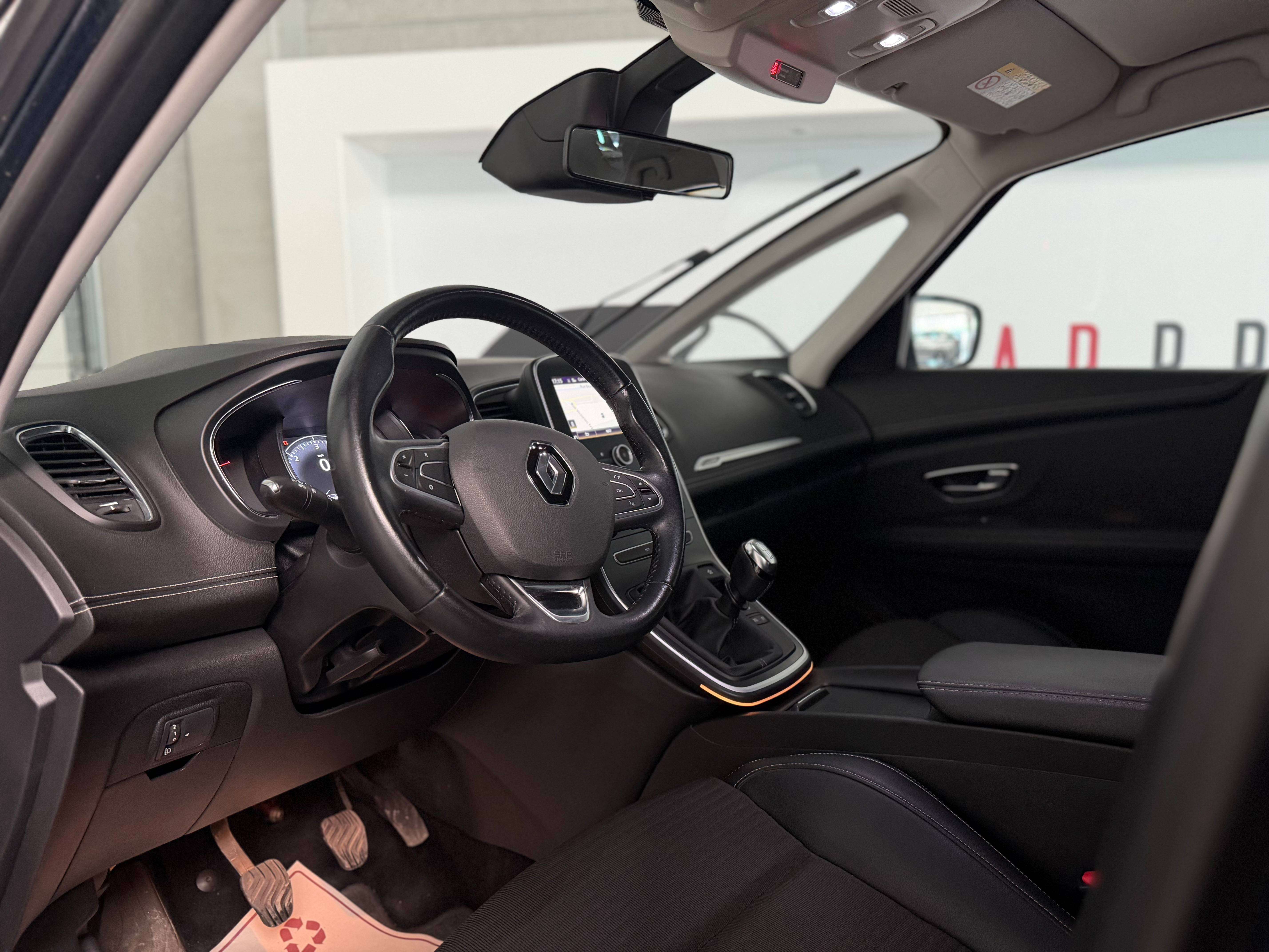 Renault Grand Scenic 1.5 dCi 7 Places !, Capteurs AV/AR, GPS, Climatisation,