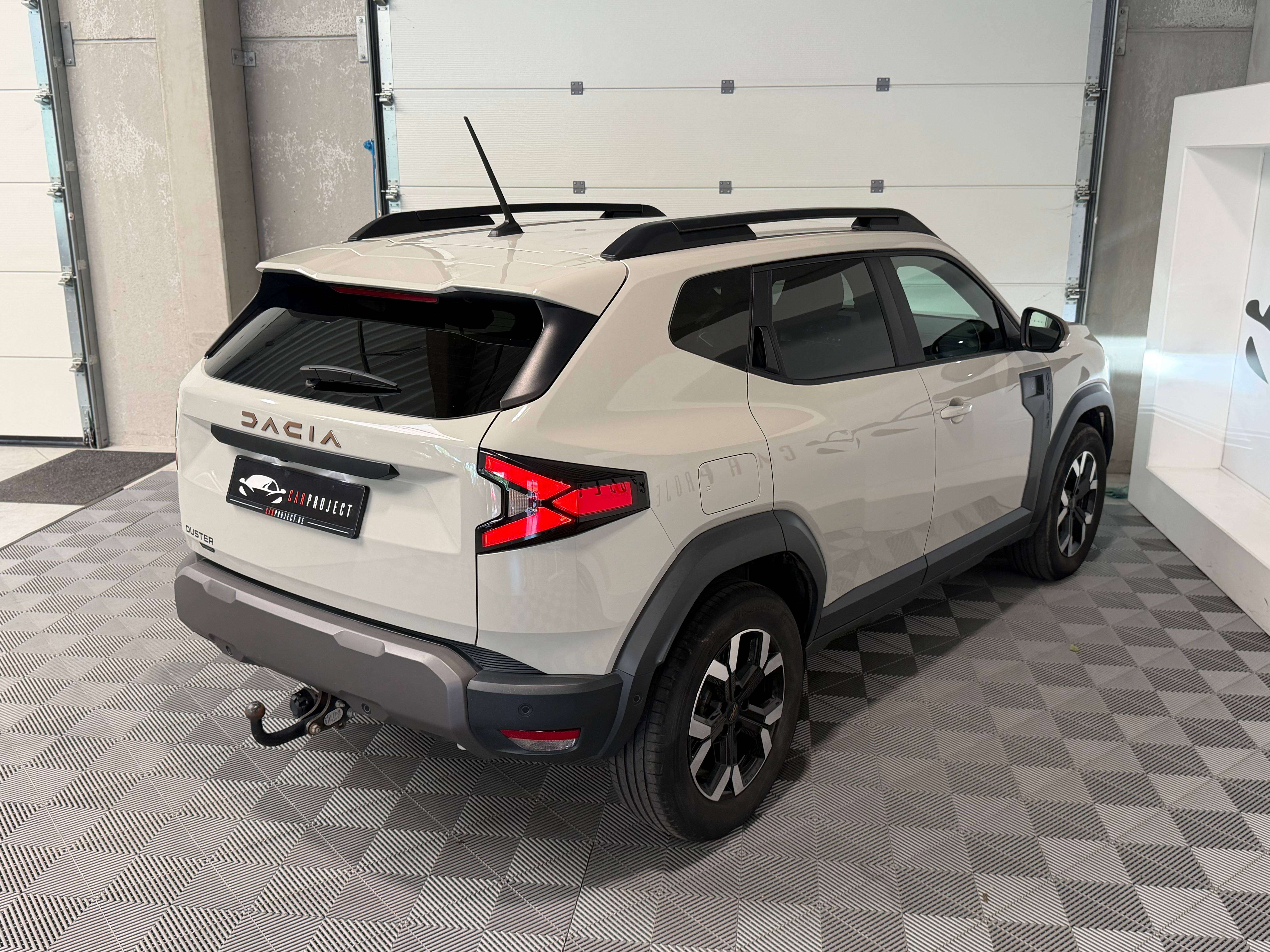 Dacia Duster 1.6 TCe Hybrid Extreme, 360° Camera, Capteurs AV/AR, GPS, Car-Play