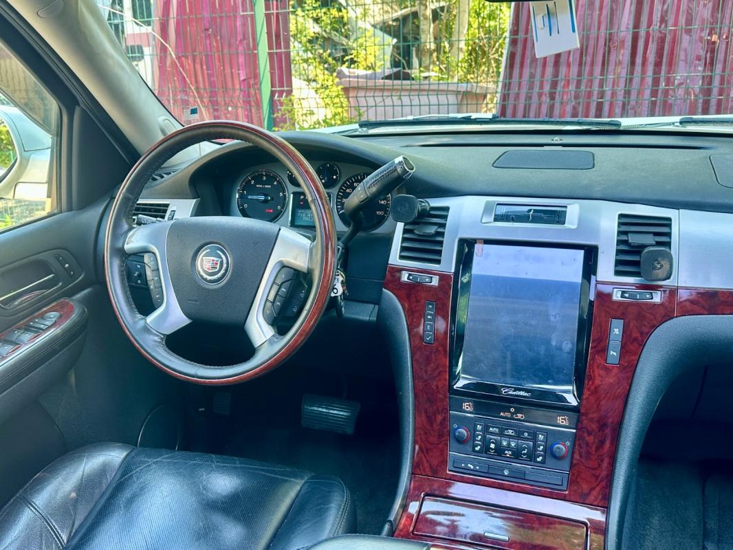 Cadillac Escalade 6.2 V8 E85 Sport Luxury A
