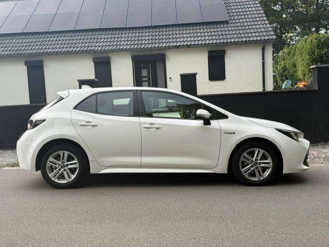 Toyota Corolla Corolla Hybrid 1.8 Premium e-CVT / Boite auto / Front assist / Lane assist / Led / ...