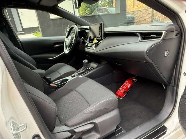 Toyota Corolla Corolla Hybrid 1.8 Premium e-CVT / Boite auto / Front assist / Lane assist / Led / ...