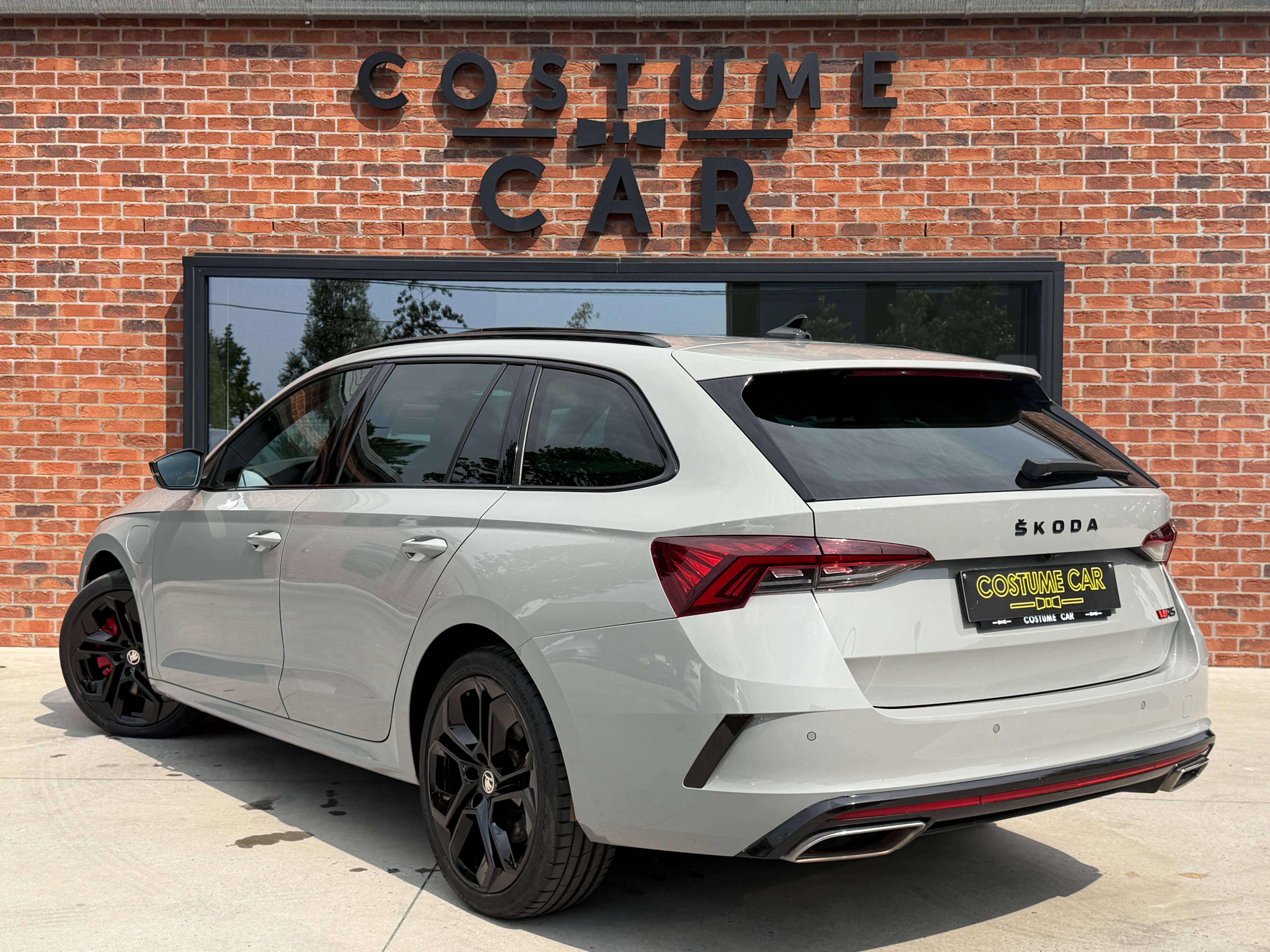 Skoda Octavia RS - Toit ouvrant - Sg chauff - Eclairage d'ambiance - Caméra