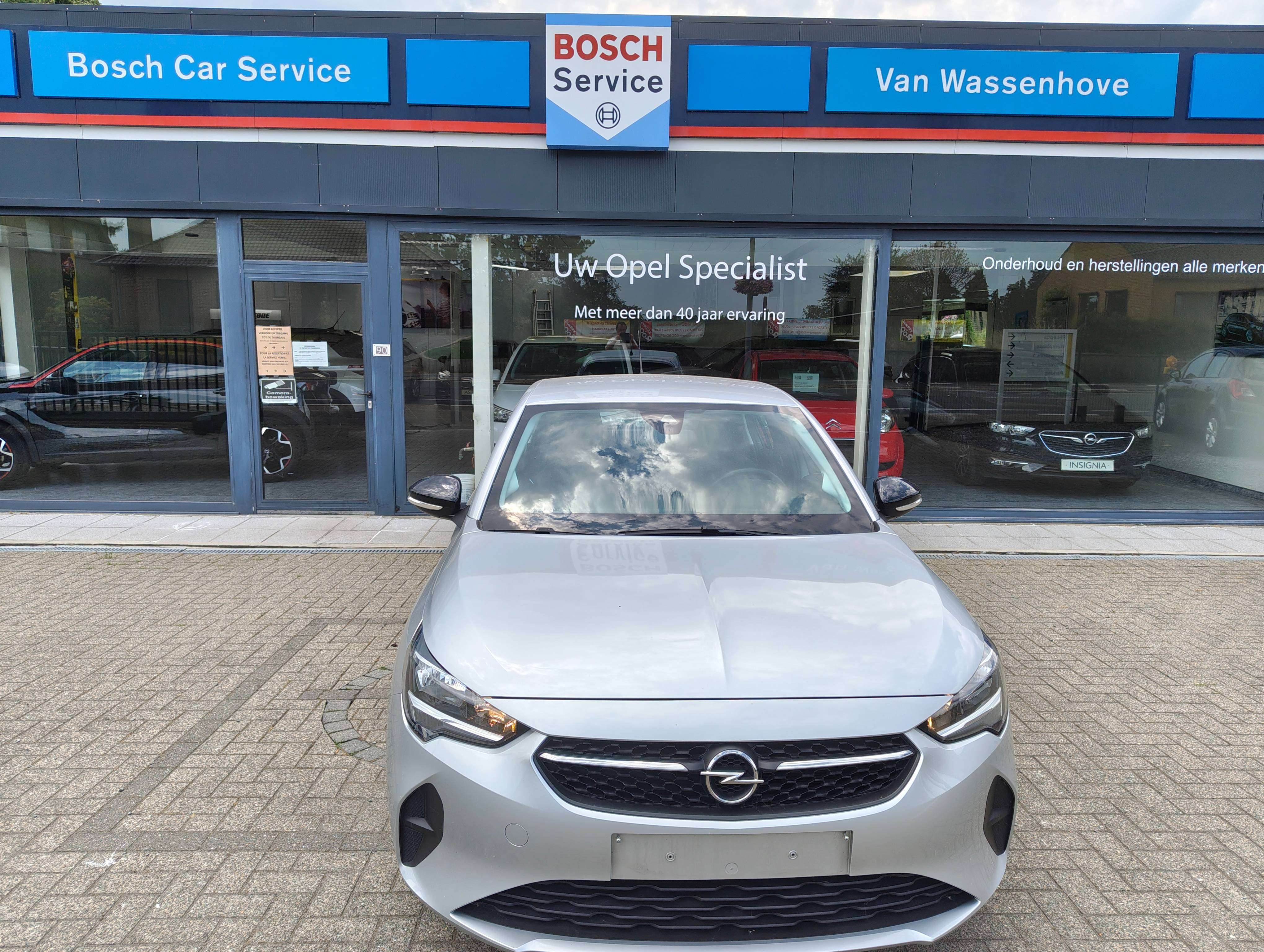 Opel Corsa Corsa 1.2i Edition S/S 75 pk slechts 44000 km